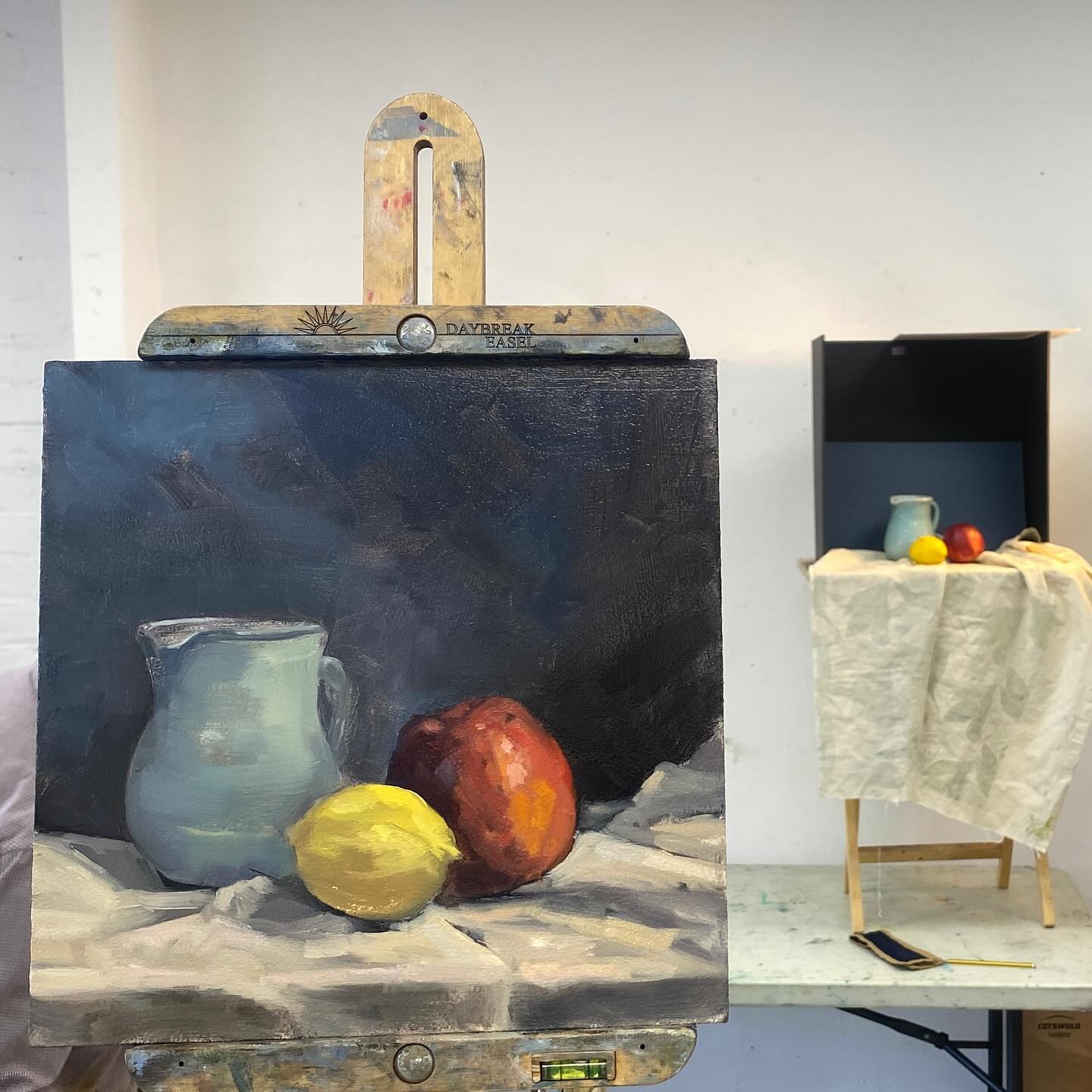 XXXXXX UPDATE.......SOLD.........XXXXXX
Not sure how/ why that happened but thanks to my lovely collector ( and the reluctantly acknowledged powers of Instagram!!)
Painting out of my comfort zone….. I decided to have a go at the still life set up at my art group this morning. Absolutely not my thing, but I decided to treat it like a landscape. After all- it’s just colour, tone and shapes … ( although I was somewhat discombobulated by the absence of clouds……) . I think I could learn a lot focusing on this sort of thing for a bit. …… what do u think ? Shall I have a go at a few more or revert to my trusty landscapes ??????
#lovetopaint #artisgoodforthesoul #localartist #artpractise