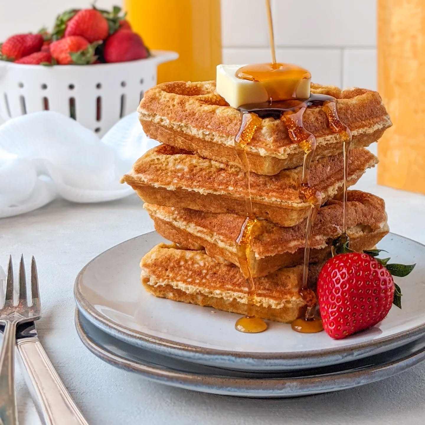 Hey Parsley and Spice friends! It's been a while! Unfortunately starting a business requires a lot of time, effort, and money...and I haven't had much of any of those lately, so I had to take a step back from my blog. I sure do miss creating recipes for you guys. I may not be able to post often, but I hope to get back to adding a few new recipes every once in a while. Just wanted to check in and say hi! Maybe I'll have a new recipe for you soon ☺️
#parsleyandspice #healthyrecipeblog #blogger #foodpic #foodphotography