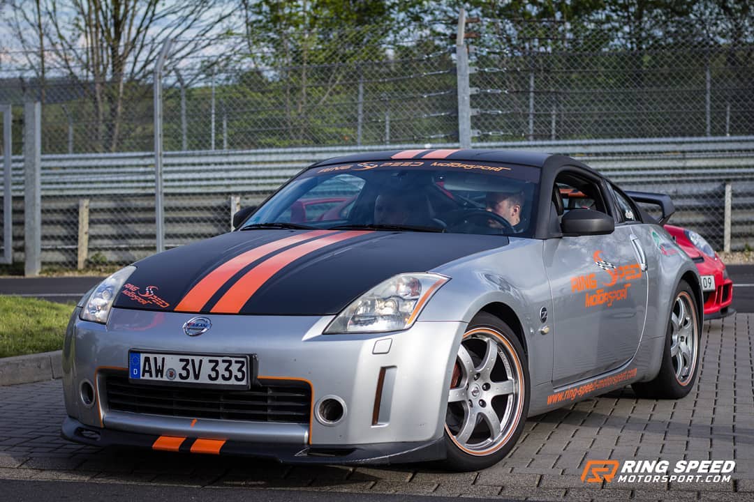 A sushi roll filled with bratwurst! This is how to best describe a lap in our Nissan 350Z on the Nordschleife!
Book it now! We will give you chopsticks for free!
WARNING: spicy food!
#nurburgring #nordschleife #greenhell #touristenfahrten #nring #nringtank #trackaddict #ringtoolcommunity #ringtool #nurburgringlivepics #nurburgringnow #race #racing #racecar #becauseracecar #fastcar #motorsport #carsofinstagram #carporn #carspotting #ringspeedmotorsport #nissan #jdm #nissan350z #nismo #drift #btg #petrolhead #trackday #jdmgram