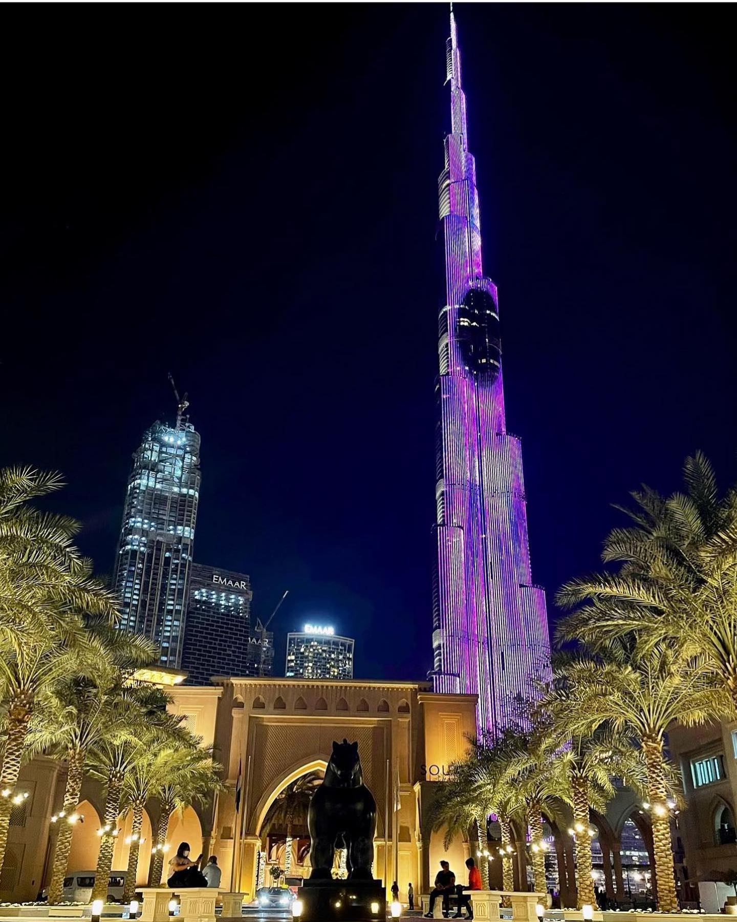 Then you find yourself admiring the beauty of this view and noticing the sky is not the limit.
ثم تجد نفسك معجبًا بجمال هذا المنظر وملاحظة السماء ليست هي الحد
•
•
•
#dubaiperfumes #EauDeParfum #elegance #FeelGood #fragrance #fragrancelover #fragrantica #instafragrance #luxury #luxuryfragrance #luxuryperfumes #luxuryperfumesbrand #luxuryperfumeshop #mydubai #nicheperfumes #perfume #perfumeaddict #perfumelovers #perfumeoftheday #perfumes #perfumeshop #perfumeslover #Scent #quotes