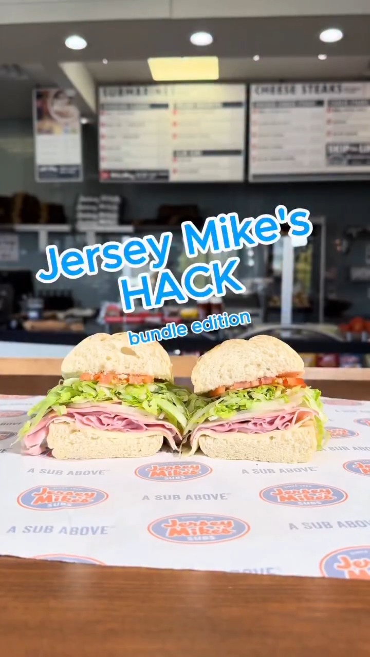 Say hello to the Boardwalk Bundle.😋 Get a Regular #2 sub, chips, and a fountain drink for just $10.99—because great cravings deserve a great deal.
🥪Perfect for lunch, dinner, or anytime hunger hits. 👉 Stop by @jerseymikes and grab yours today!
#StadiumPromenade #LetsEatOC #JerseyMikes #BoardwalkBundle #SubSanwich