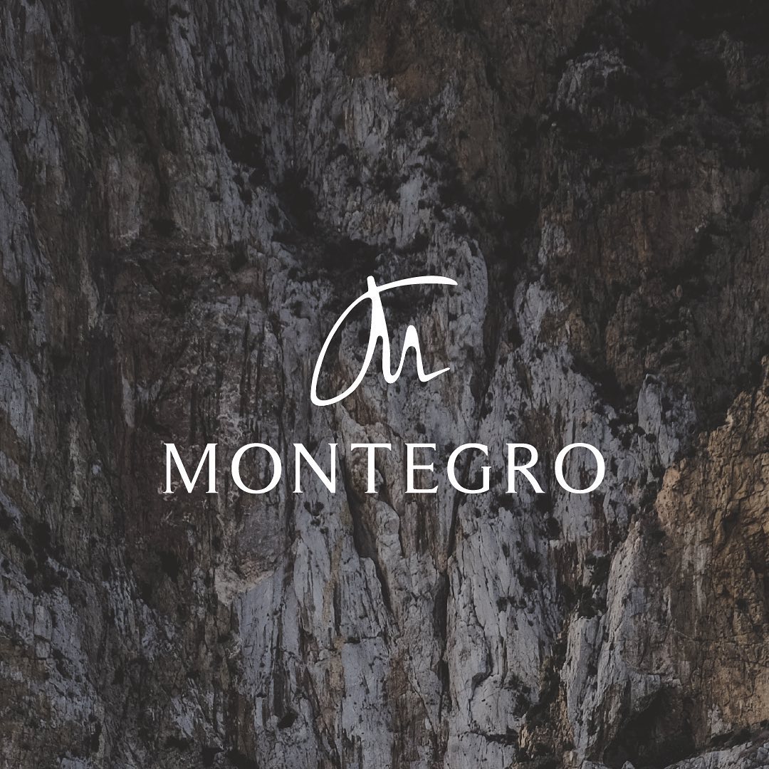Montegro: Where adventure meets style. Explore the heights of fashion while embracing the beauty of nature.🌟⛰️