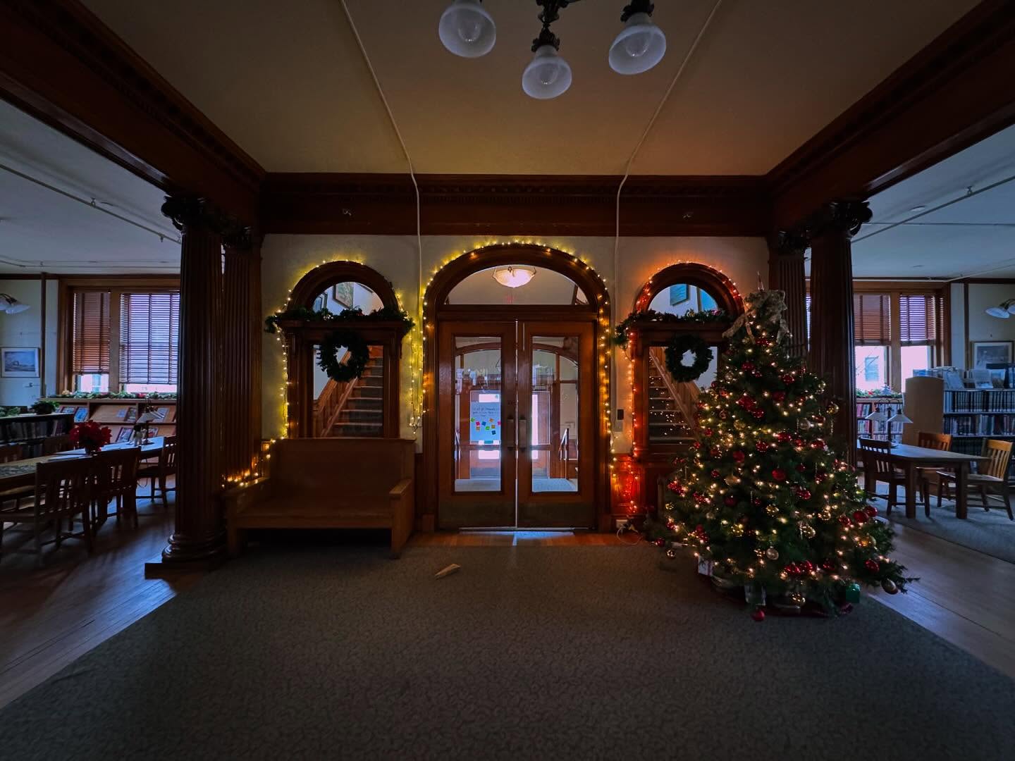 🎄 2024 LIBRARY HOLIDAY CLOSINGS
Tues, 12/24: Open 10am-1pm
Weds, 12/25: CLOSED
Thurs, 12/26: Open 2-6pm
Tues, 12/31: Open 10am-1pm
Weds, 1/1/25: CLOSED