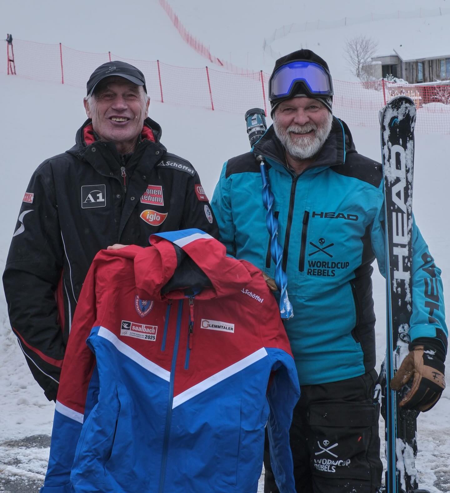 +++SPENDENAKTION+++
Herzlichen Dank an Heinrich Kriechmayr fürs initieren dieser schönen Aktion! ❤️ Wir freuen uns sehr, dass unsere Spenden, herzlichen Dank auch an unsere VS Direktorin Elke Feuersinger für die Unterstützung, bei den ukrainischen Kindern angekommen sind! 🤩
#gemeinschaft #hilfe #zusammenhalt