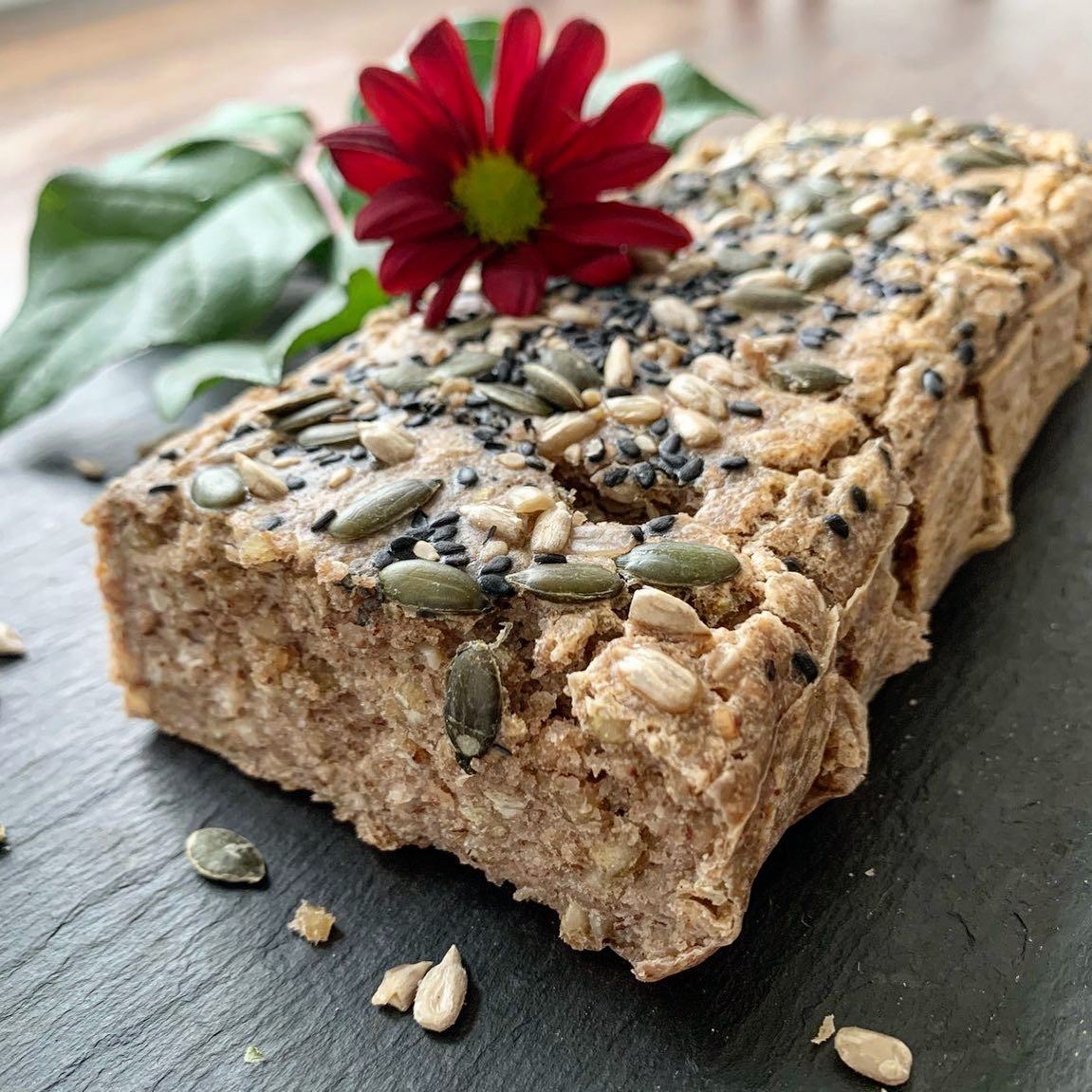 BUCKWHEAT BREAD
- Hands on preparation time: 5 mins
- Waiting time: 2 days
- Cooking time: 35 mins
👉Gluten free
👉Grain free
👉Sugar free
👉Vegan
👉Yeast free
3 INGREDIENTS:
- 300 Raw Buckwheat groats
- 1/2 Tsp salt
- Mix seeds (optional)
METHOD:
- Soak overnight the buckwheat (10h)
- Drain the buckwheat (don’t rinse it, you need the gelatinous coating to bind the bread)
- Blend half of the buckwheat until smooth
- Add the rest of the buckwheat into the blender and whizz it together
- Pour the mixture into a loaf, sprinkle with mix seeds (optional) and leave it covered for a day outside the fridge
- When ready (It will rise a bit) put in into the over for 35 mins at 180C
🌺
#bread #buckwheat #glutenfreebaking #glutenfreefood #veganfoodshare #baking #homemade #homemadefood #simplefood #nutrition #nutrition #london🇬🇧 #italy🇮🇹 #freefrom #digestion #ibs #foodismedicine #foodinsta #ispiration #naturale #eatrainbow #ingredientsmatter #guthealing #healthylifestyle #healthyfood #healthyeating #immunesupport #strongwomen #flowers