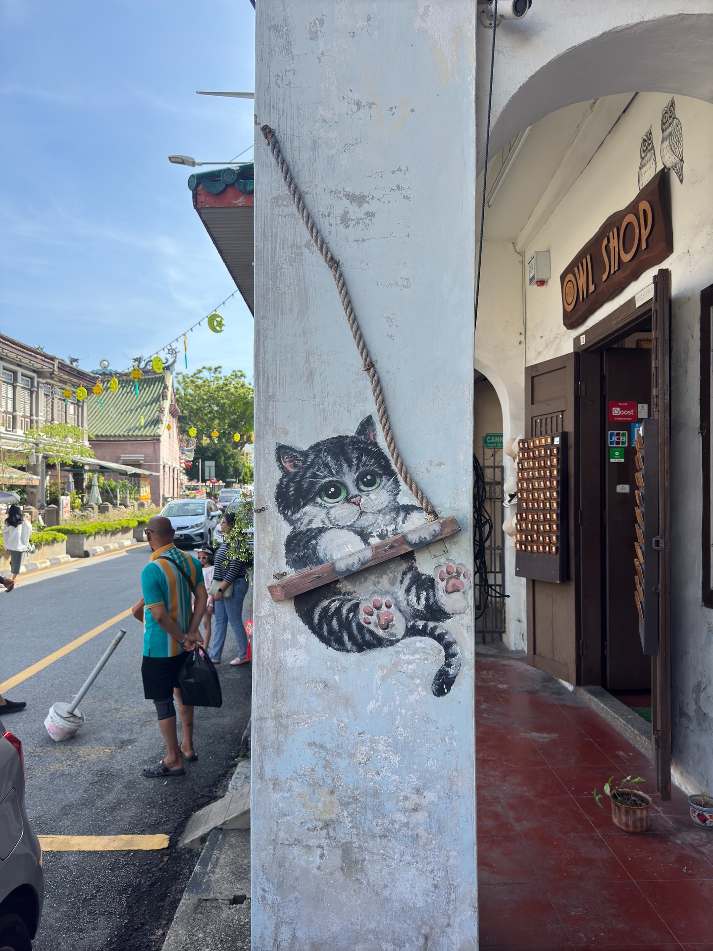 Impossible de visiter Georgetown sans parler de ses célèbres tags 🎨
#Georgetown #Penang #StreetArt #MalaysiaTravel #VoyageAsie