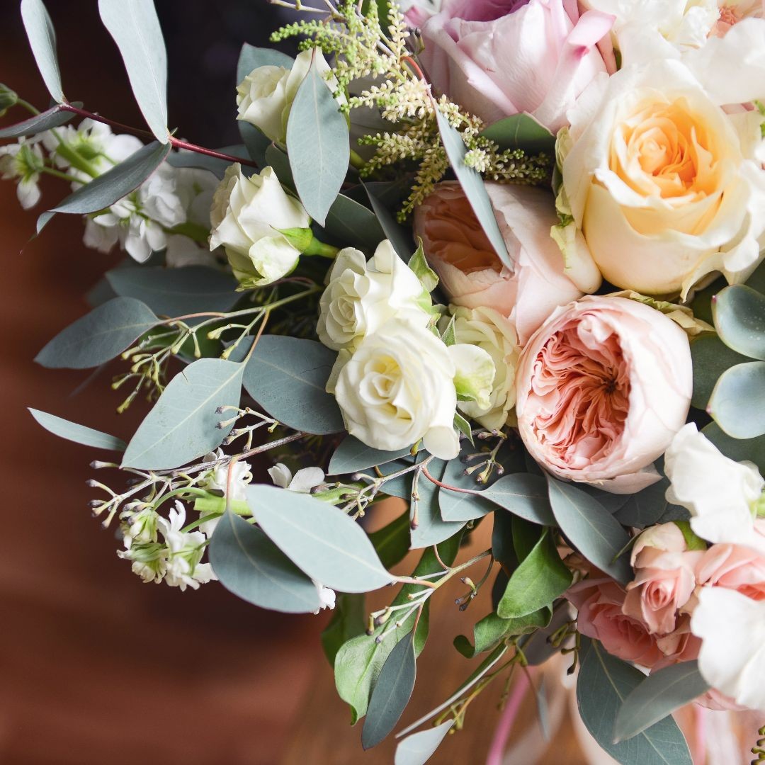 There is something magical about spring bouquets....
#ncweddingvenue #mountainwedding #ncweddings #weddingbouquet #boonenc #blueridgemountainwedding #destinationwedding