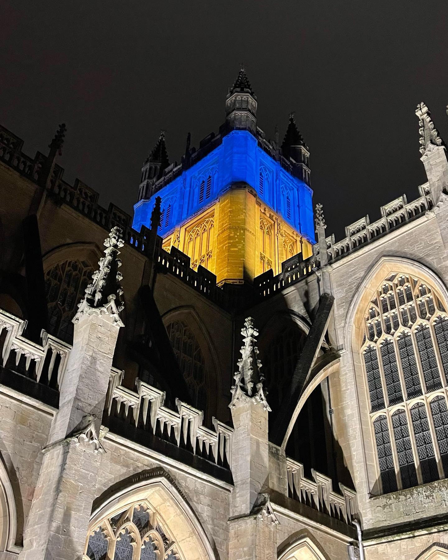 Great to see Bath Abbey in the 🔵🟡