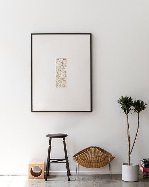 2022 Trend alert #1🚨
The Uber-oversized matboard 👀
The artwork framed with an oversized matboard is a statement of importance and prominence, that can give grandeur and status to an otherwise small or obscure art piece. Create your own oversized matboard picture frame on Framesonline.co.za
▪️
▪️
▪️
Create & Order your custom frame online🖼
Print & Frame your digital artworks/photos 📸
Customise your frame to your specs & style 📐
Free nationwide delivery order over R1500 🚚
Shop framed art prints 🖼
▪️
▪️
▪️
#photroframing #framing #minimalism #interiordecorating #interiordesign #photography #style #photostudio #art #decor #artgallery #pictureframe #imageprinting #printing