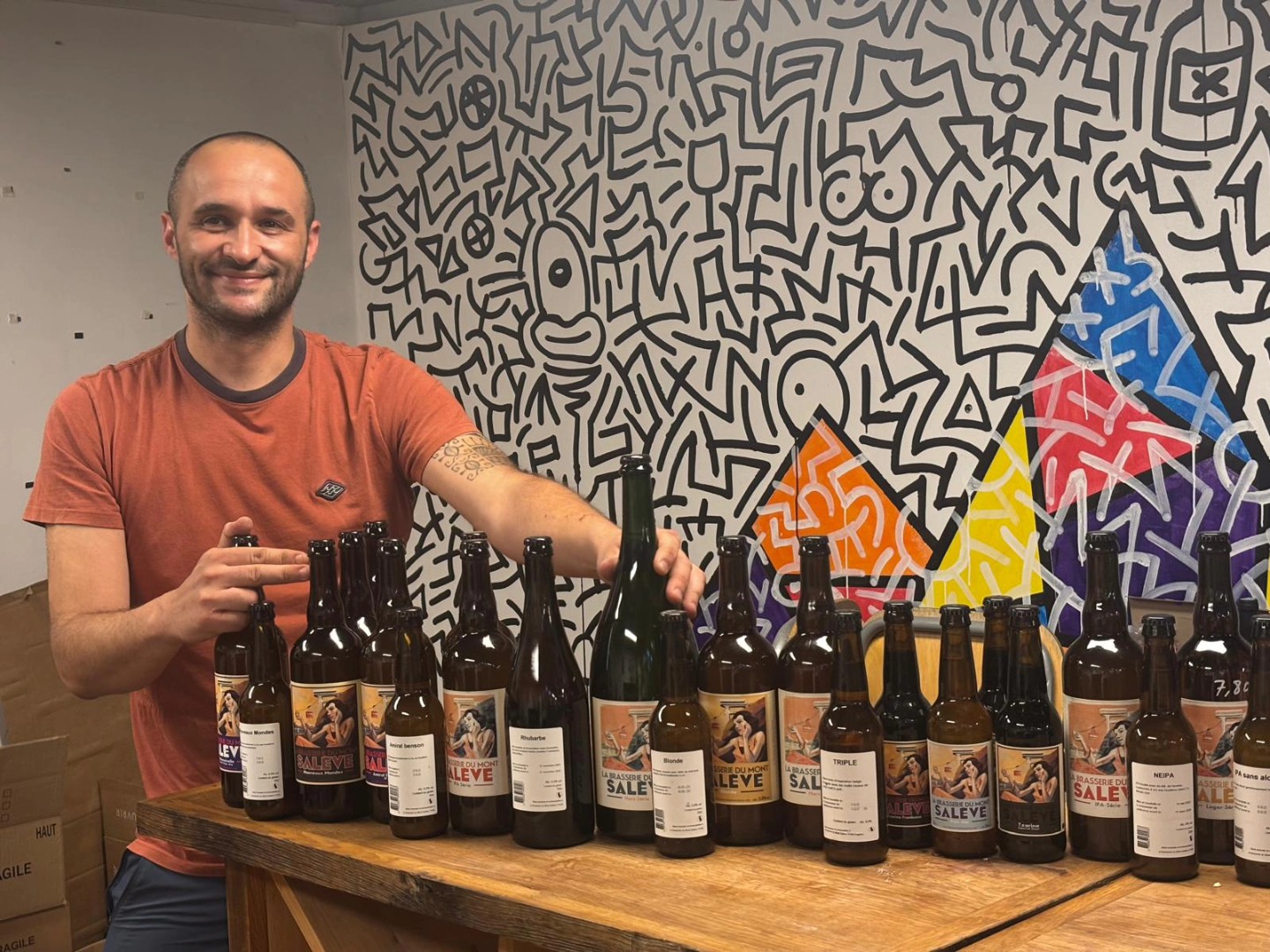 Très gros arrivage des superbes bières vivantes de la @brasserie_saleve
🍻🍺🍻🍺🍻🍺🍻
De quoi se détendre en terrasse 😎😎😎
#brasseriedumontsaleve
#bieresartisanales
#bieresvivantes #craftbeer #beerlover
#lanatureduvin
#saintgenispouilly #ferneyvoltaire #divonnelesbains #thoiry #geneva