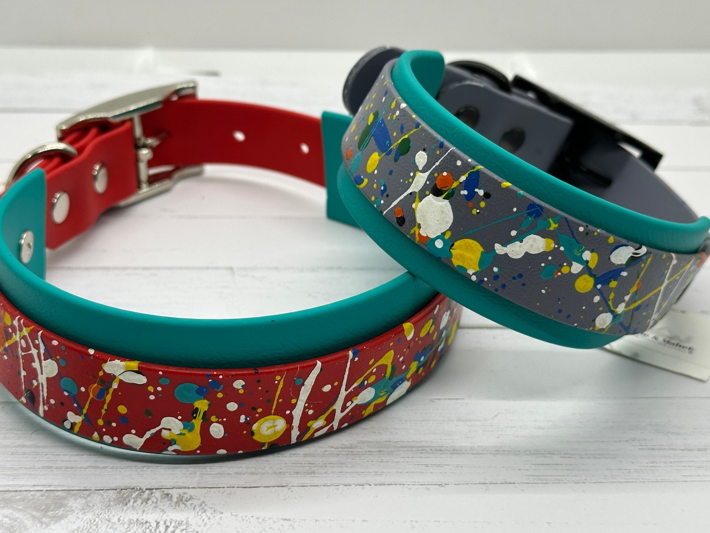 Make every day colorful with our Paint Splash Layered 1.5" Collar! 🎉🐾 This unique collar is a must-have for stylish pets! 🌈✨ Limited stock available, get yours before they're gone! Link in Bio #DogStyle #PetLove #CharlieMabelCollars