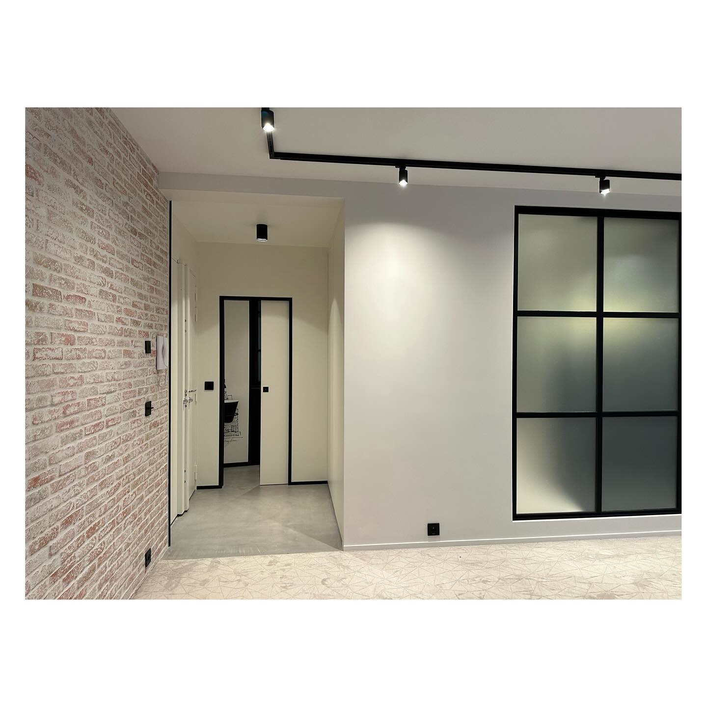 Loft : #renovation #homedecor #homemade #decoration #decoration #homedecoration
#homestyle #DesignInterieur #DecorationInterieur
#DecoDesign #InteriorDesign #ModernDesign #StyleDeVie #InspirationDeco #ArchitectureInterieur #DesignTrends #MaisonChic #RenovationInterieur #DecoAddict #EspaceDeVie #DesignMinimaliste #DesignContemporain #MobilierDesign #DesignInnovation #ProjetDeco #DecorateurInterieur