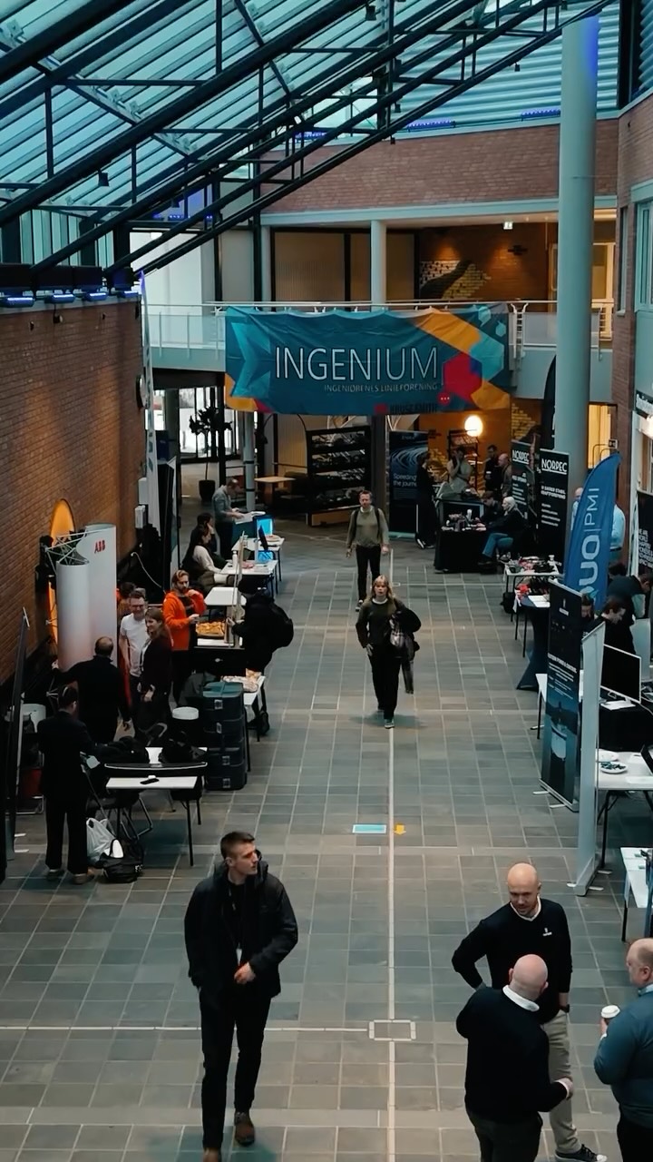 Karrieredagen 2026 💼✨
En dag fylt med spennende bedrifter, gode samtaler og nye muligheter.
Takk til alle bedrifter og frivillige som bidro til å gjøre dagen vellykket!
Takk til @stressmanengineering som har sponset minglingen🤌🏻
Takk til @usn.no for godt sammarbeid🤝🏻
Video: @fares_alshibli