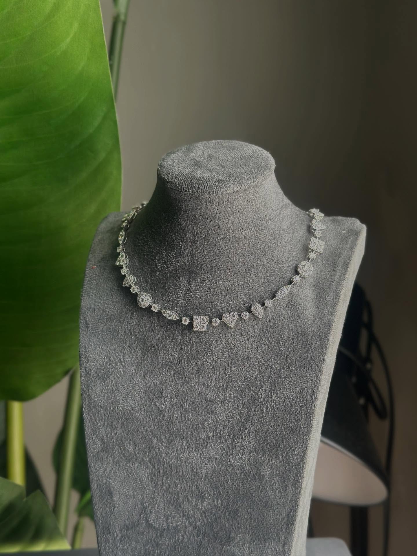 ស្វារ៉េភ្ញៀវកម្មង