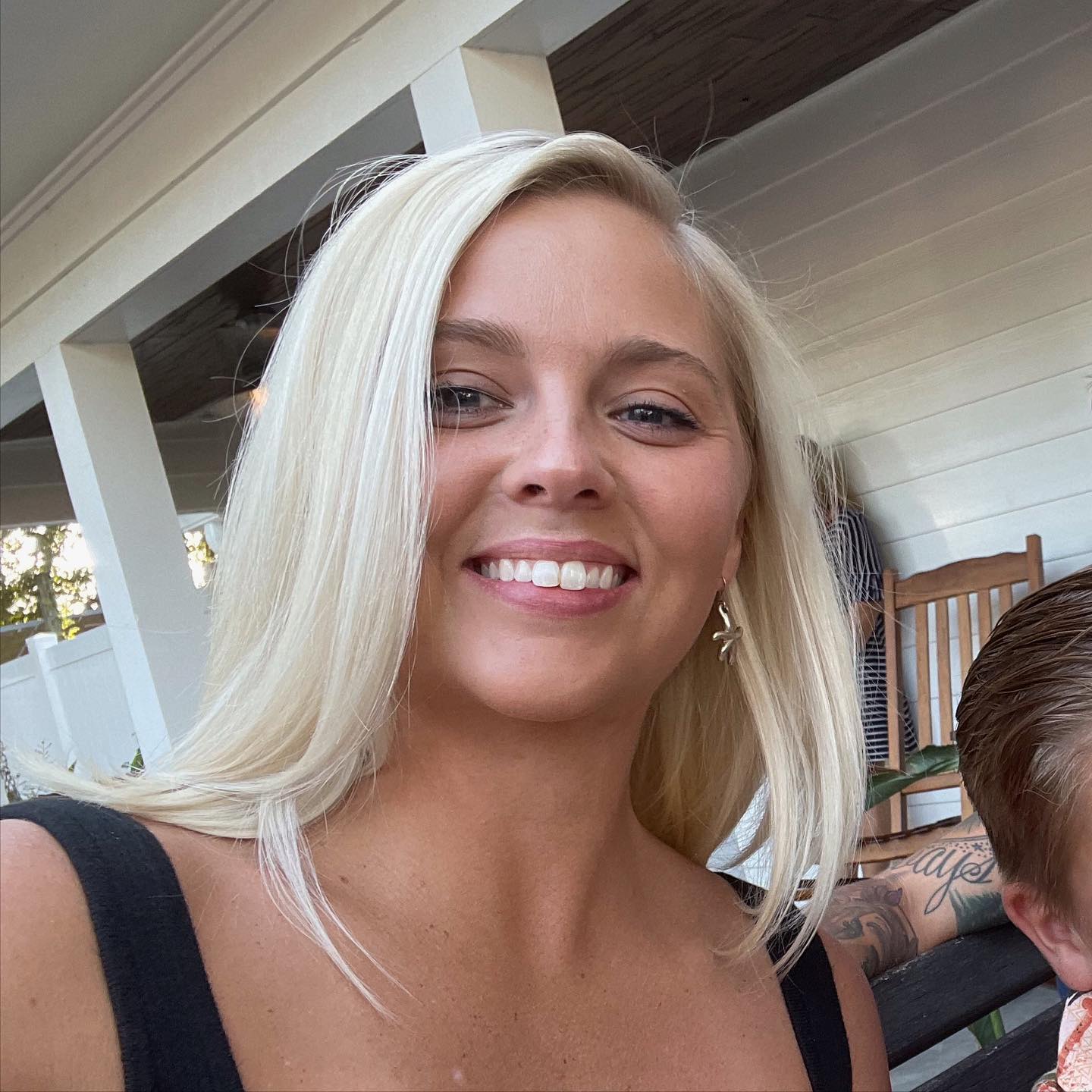 Check out this beautiful, blonde, bombshell!
We love @leandra_realtor
#masterstylist #mastercolorist #hair #haircolor #newnanhairsalon #hairstyle #newnanhairstylist #styling #color #newnanhair #newnanstylist #balayage #newnanbalayage #newnanga #behindthechair #mainstreetnewnan #ricochetstudio