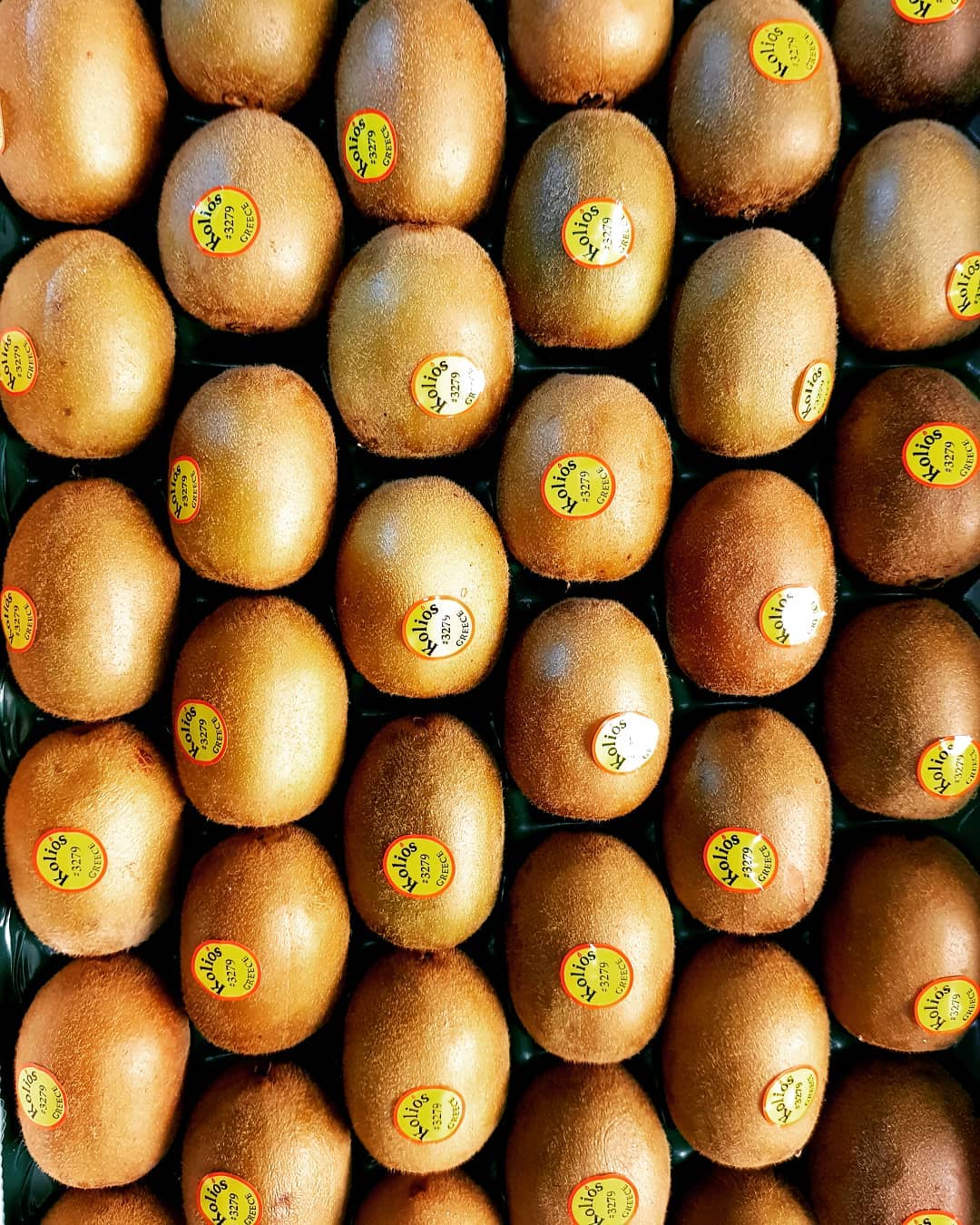 #kiwigold #kiwi #greece #gold #fresh #sweet #healthy #wholesale #hamburg #germany #food #fruit