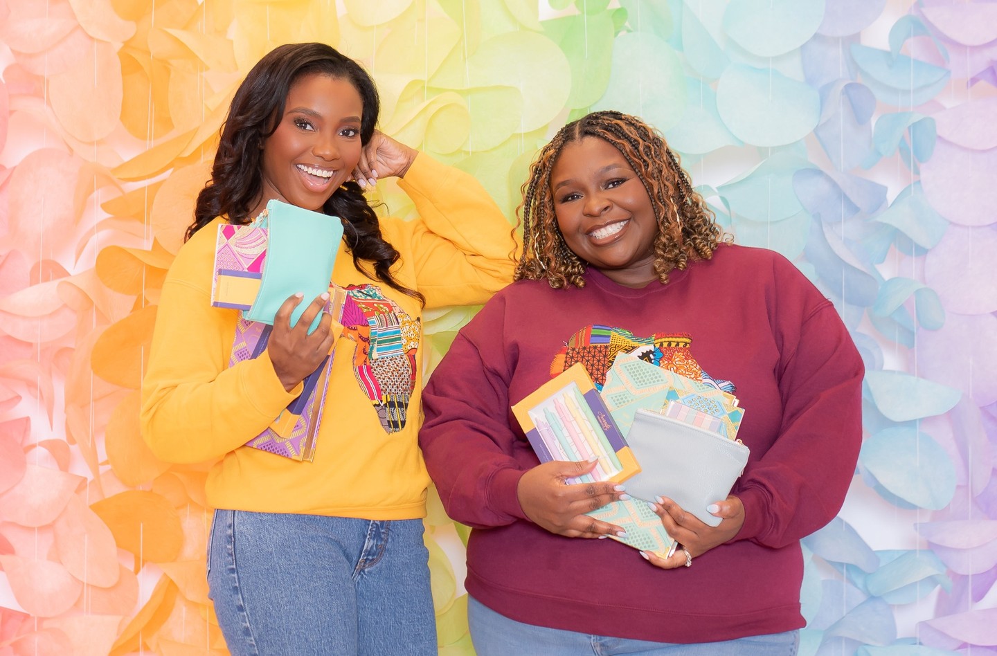 Happy Black History Month Arrivistas!
February is more than a new month.
It’s a celebration of LOVE, CULTURE, and LEGACY.
We believe planning is an act of intention, self-love, and faith.
It’s how we honor where we come from while preparing for where we’re called to go.
As we celebrate Black History Month, we’re celebrating you, your vision, your growth, and your commitment to living on purpose. Enjoy code BHMLOVE26 (all February long)!💚💜💚💜
*Create a life you love*
*Inspire*Create*Accomplish*Celebrate*
www.arrivistaplanner.com
.
.
.
.
.
.
.
.
.
.
.
.
.
.
#2026 #January #ArrivistaPlanner #PlannerAddict #PlannerCommunity #FlatLayPhotography #FlatLayStyle #PlannerAesthetic #ProductivityTools #DailyPlanner #PlannerInspo #StationeryAddict #PlanningMyLife #OrganizedLife #DeskGoals #WorkspaceInspo #JournalAddict #PlanWithMe #GoalSettingTools