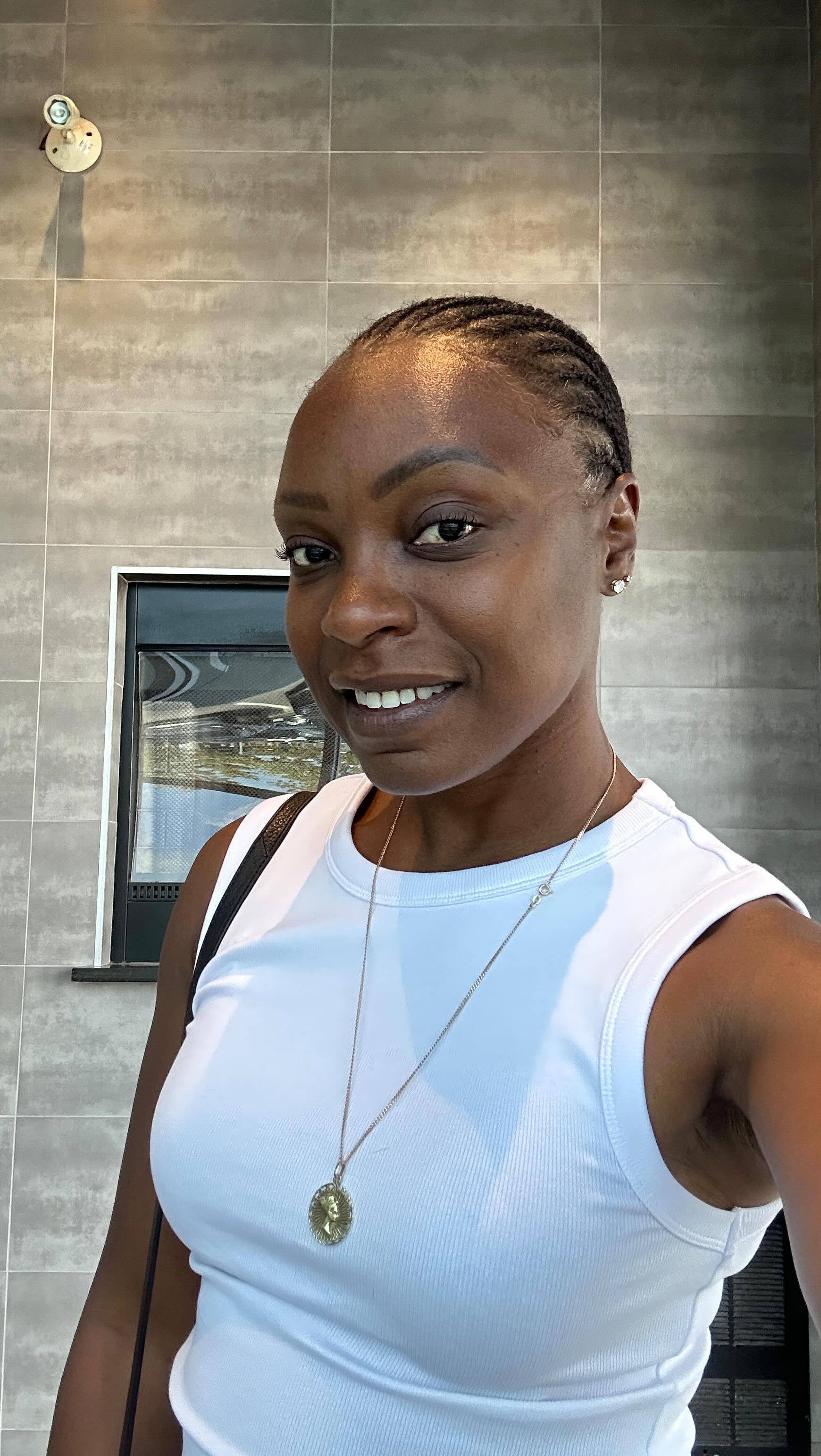 Accepting the styles our Afro textured hair was meant to be in without extensions is a powerful act of self-love.
Your Afro isn’t something to fix , it’s something to nurture, protect and celebrate.
#coilyhair #ottawanaturalhairstylist #texturedhair