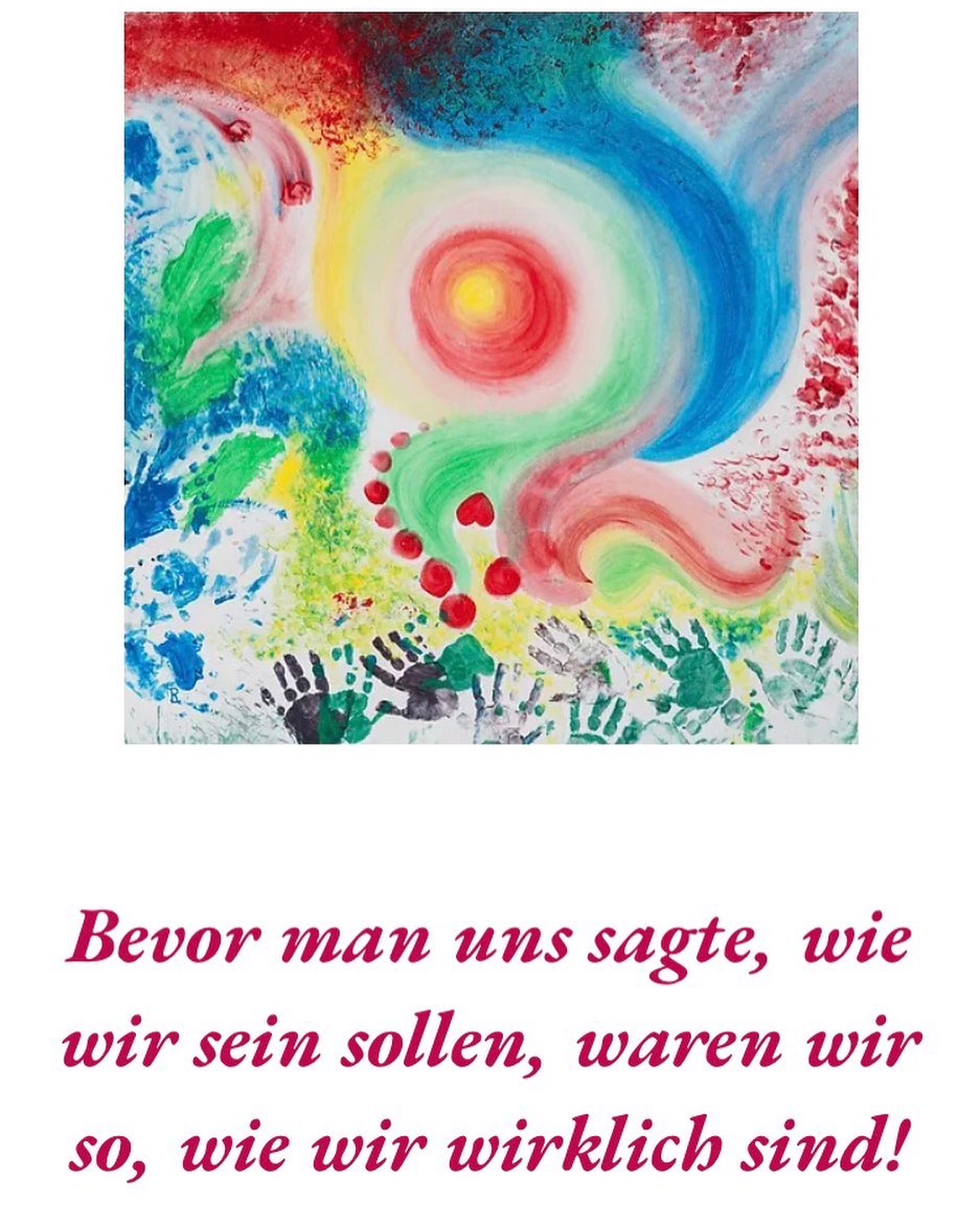 Sonntagabend, 5. November 2023, irgendwo im Nordwesten Brandenburgs… Draußen dunkel, nass, kühl und sogar Gewitter. Aber drinnen erblickt ein neues „Baby“ das Licht der Welt. Und darf ab heute die kommende graue Zeit erhellen.
We proudly present:
www.luftfarben.de
geht heute in der ersten Version online! Ich freu mich!!! Viele helfende Hände waren in den letzten Wochen beteiligt, vielen Dank dafür! Schaut gerne mal vorbei.
🩷❤️🧡💛👧🏻👩🏻🎨💚🩵💙💜
.
.
#newwebsite #firstwebsite #websiteisopen #luftfarben #artthatmakesyouhappy #artthatmakesyoufeelgood #artthatmakesyousmile #artwork #colorfulart #fingerfarben #wirmalenunsdieweltwiesieunsgefällt #buntistmeinelieblingsfarbe #toddlerpainting #toddlerart #toddlerartist #farbenfroh #ilovecolors #fantasie #colorfullikearainbow #seelenbilder #soulpainting #instaart #rainbowcolors #fingerpaints #mamakindkunst #colorfulartwork #lightinthedark