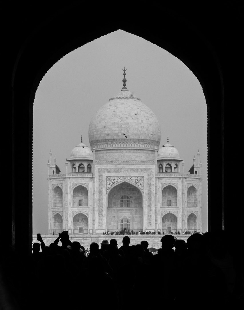 Une semaine depuis mon retour. Ce voyage aura été déroutant sur bien des aspects. Avec le recul je n’en garderai que le meilleur. De belles rencontres avec une team de nanas géniales,
un guide pépite, des visites magnifiques et enrichissantes! Pour toutes celles qui m’ont demandé, je suis passée sur l’organisme @copinesdevoyage. Je vous ai mis pas mal d’infos également en storie à la une ☺️