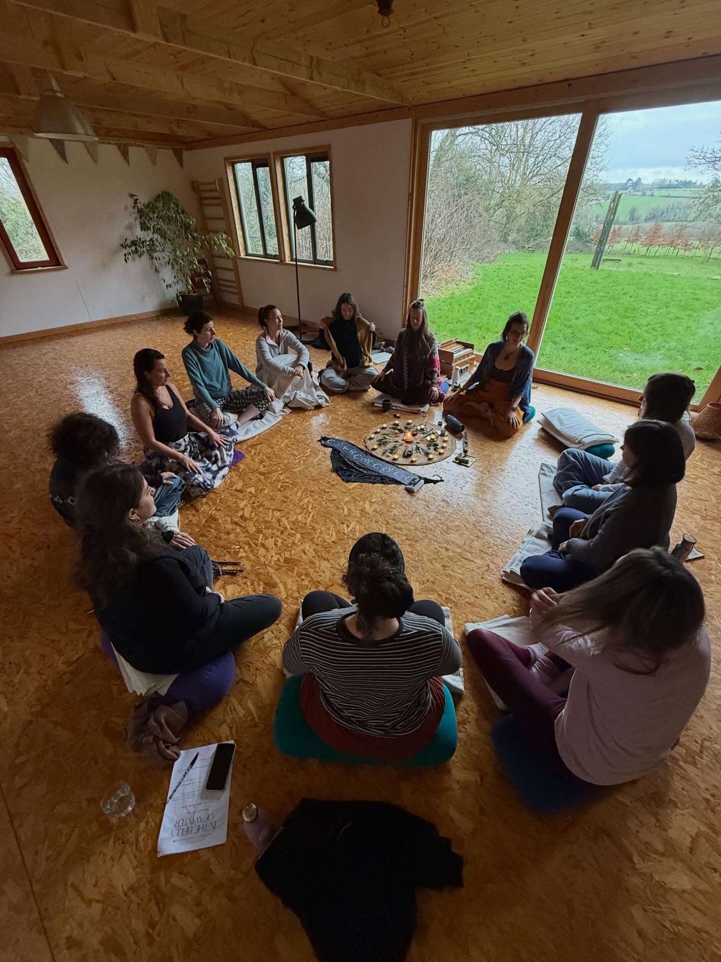 ~ In the Belly of Winter 2026 ~ We gathered over the weekend to rest in the belly of winter making space for the all that stirs underneath the surface.
After the weekend, my heart is so full of love. To come together with other women is such an honour, to see each person reveal more of themselves as the weekend goes on is simply indescribable.
Before everyone arrived Justyna read out the poem from Donna Ashworth “Just Women “ (in the picture) which then was read out by one of the participants the next day - this poem really captures the magic that took place over the weekend.
The words that came up repeatedly in our conversations and circles were TRUST & ALLOW. So many of us look for solutions to the challenges we face in our thinking mind which so often ends up in exhaustion, burnout, frustration.
This weekend was so much about dropping that & instead entering the realm of the body & tapping into its wisdom. It was about making space to feel both the uncertainly and the power in the body, to allow them to co-exist and to know we are not alone in feeling all those things.
This was my 2nd women’s retreat - I feel so grateful for having been able to witness all the magic that happened.
Last year when I decided to run my first women’s retreat, I wasn’t sure if it would work out but I knew I needed to create a space where all that I have been exploring and working with comes together. My heart melts when I see each woman showing up with so much authenticity and leaving the weekend refreshed, more trusting and more connected to her inner power.
Thank you to everyone who has made this retreat possible:
🥣Michelle @alignandnourish.chef - for the incredible food that you made with so much love and passion! I’m so happy for you and your journey as a chef ❤️
👯♀️Jennifer and Justyna @justyna_holistichealing - my dear friends who were there to support me and who helped out with everything in between ❤️
🌿 @soulsaolholistic - thank you for the beautiful essential oils - a gift to cherish during and after the retreat ❤️
🏠@theyogabarnkk for the amazing space
📷 @lisamoylespic for the Moon picture and all the other captures
With love, Anna