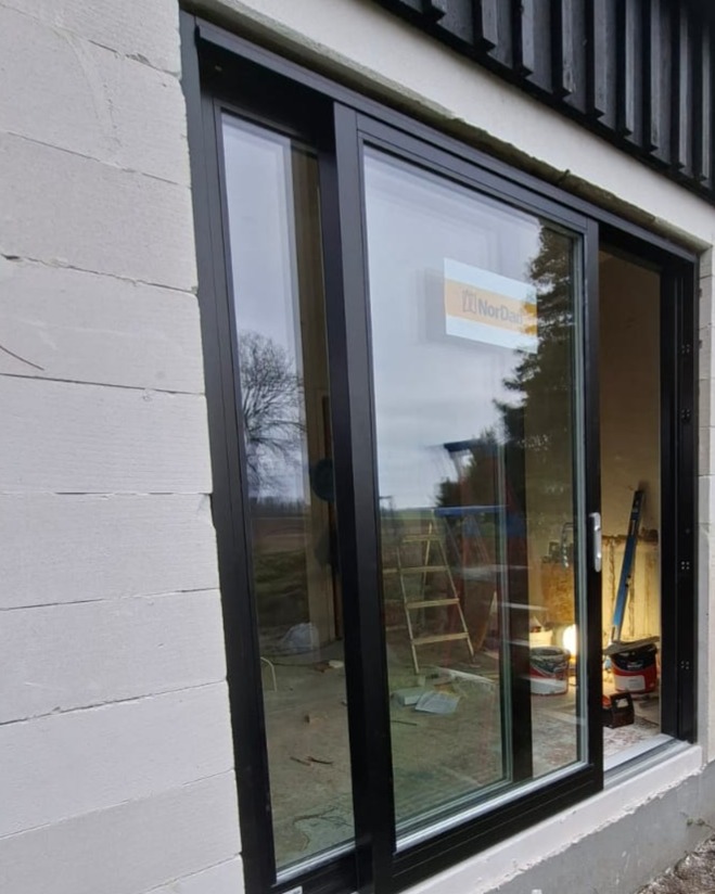 Montage av Nordan skjutparti samt förstärkning av väggar i Ytong.
Planerar du en renovering är du välkommen att kontakta en av våra projektledare på Öresunds Byggentreprenad.
www.oresundsbyggentreprenad.se
#köksrenovering #renoveringmalmö #tillbyggnad #kitchen #nordichome #öresundsbyggentreprenad #badrumsrenovering #nordiskkök