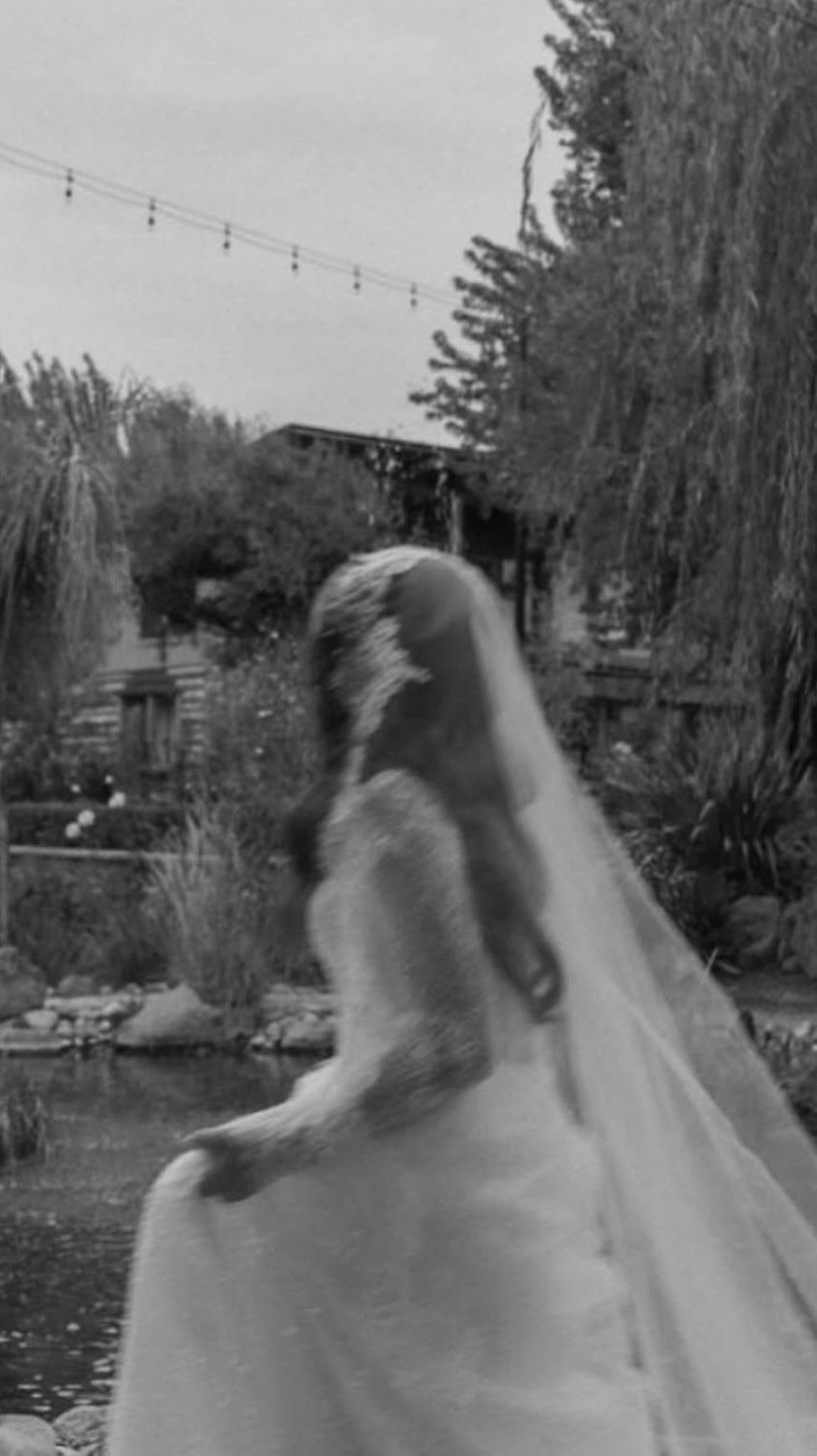 the ultimate princess dress👑
@enzoani
#wedding #weddingdress #weddingdresses #bride #bridal