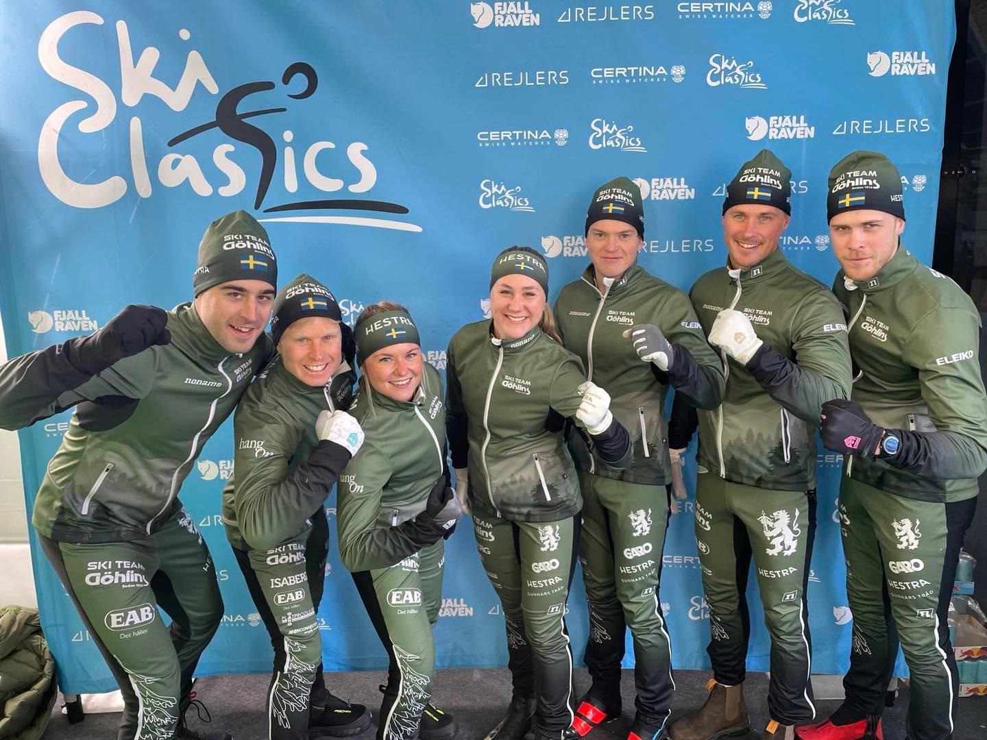 Efter en lång sommar och höst startar äntligen skidsäsongen på riktigt. Laget är starkare än någonsin och vi är laddade till tusen. Följ oss på vinterstudion imorgon för vi ska bjuda upp till dans!
Imorgon väntar 7km individuell start.
Starttider imorgon från laget:
8:44 Julia Angesiöö
9:27 Hilda Löf
10:54 Johannes Eklöf
11:16 Elias Andersson
11:23 Filip Rosjö
Tack till:
@gohlins @klubbenbygohlins @eabdethaller @hestragloves @hestrainredningarab @garoplatprodukter @garo_emobility_sverige @isabergstoppen @hangonab @axelent_sverige @everbrandswedenab @ehconnector @eleikosport @gnosjoror @gnosjoandan @aerollerskis @leki.nordic @atomicnordic @umarasports 🙏🏼🙏🏼