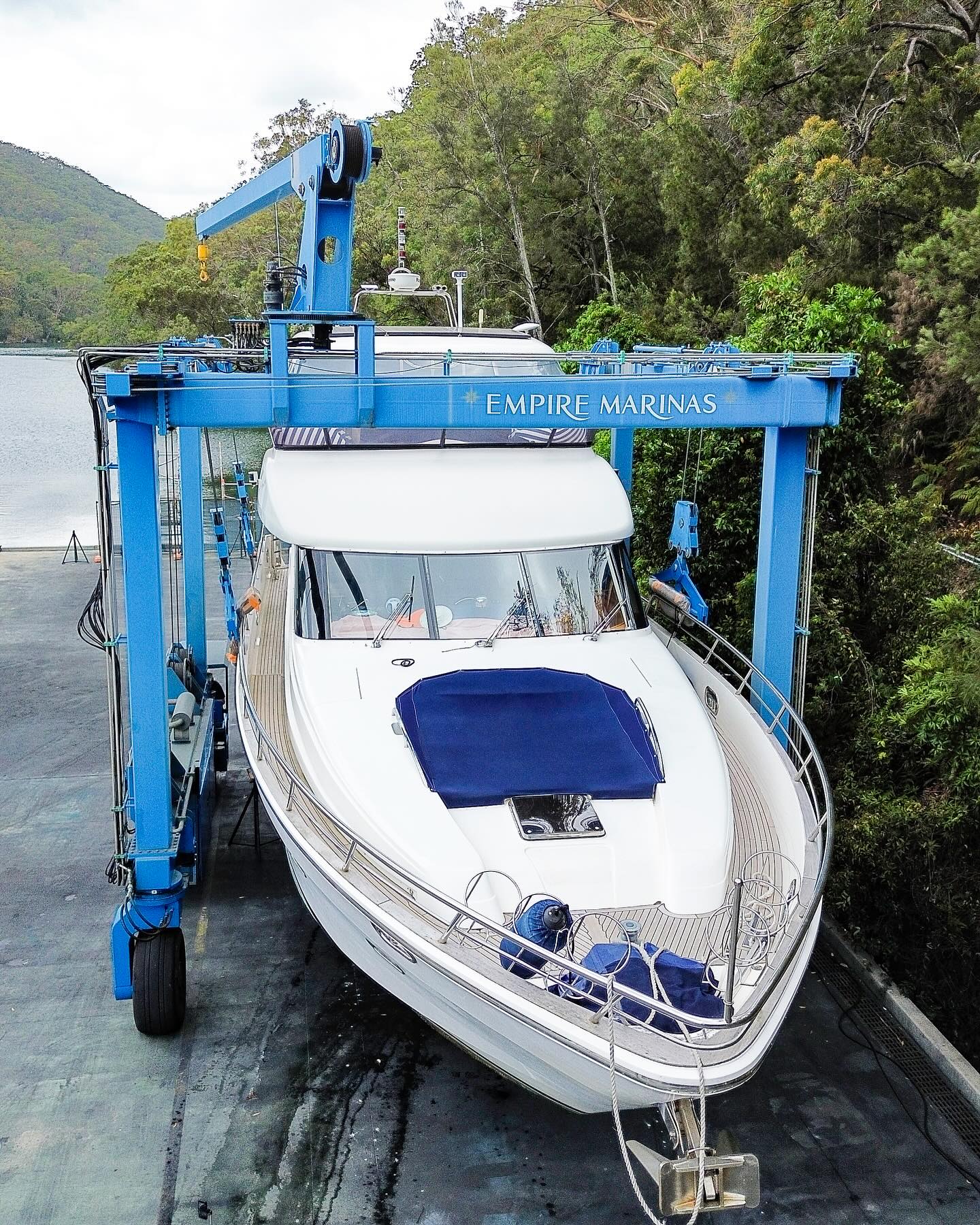 Hardstand time isn’t just about convenience — it’s about protecting your investment. ⚓️
Leaving antifoul longer than 12 months can be a false economy. What you can’t see underwater 👀 may already be developing into issues like osmosis, corrosion, blistering, or marine growth that ends up costing far more to fix later.
At Empire Marina Bobbin Head, our hardstand facilities give your vessel the attention it deserves — before small problems turn into big repair bills. 💸
📅 If it’s been a while since your last lift, now’s the time.
📩 Get in touch with our team today — Call us on 02 9457 9011 or email collin@empiremarinas.com.au to book your haul-out and inspection. More details available and advice on our website in our bio 👆
Protect your boat. Protect your wallet.
📸 @sunsetmediaco
#EmpireMarina #BobbinHead #HardstandFacilities #BoatMaintenance #Antifoul #MarineCare #BoatLife ⚓️🛥️
#PreventativeMaintenance 🔧 #SmartBoating 💡 #MarinaLife 🌊 #ProtectYourInvestment 💙