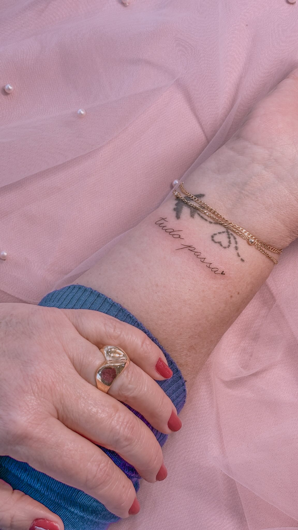 A minha maior incentivadora e dona da minha pior tatuagem voltou para tatuar! 💕