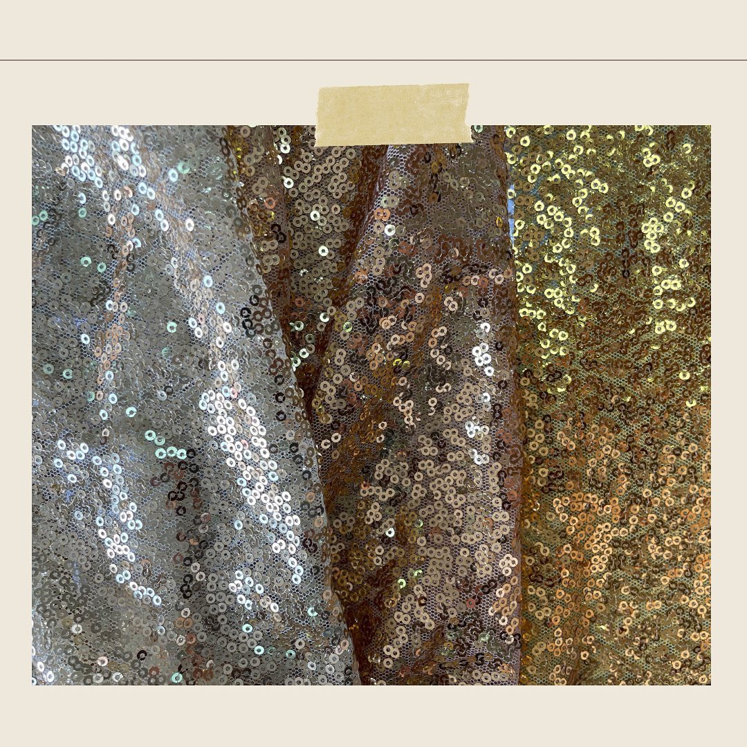 Getting set for the festive season….
.
.
.
#textiles#textiledubai#wholesaletextile #sequinsfabric #shimmerfabric #festiveseason #textileshop