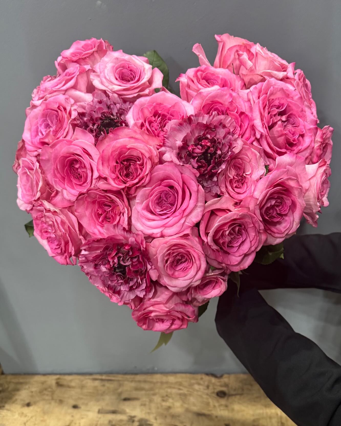 The art of love, shaped in roses 🌹 Ornamento Valentine's Collection.