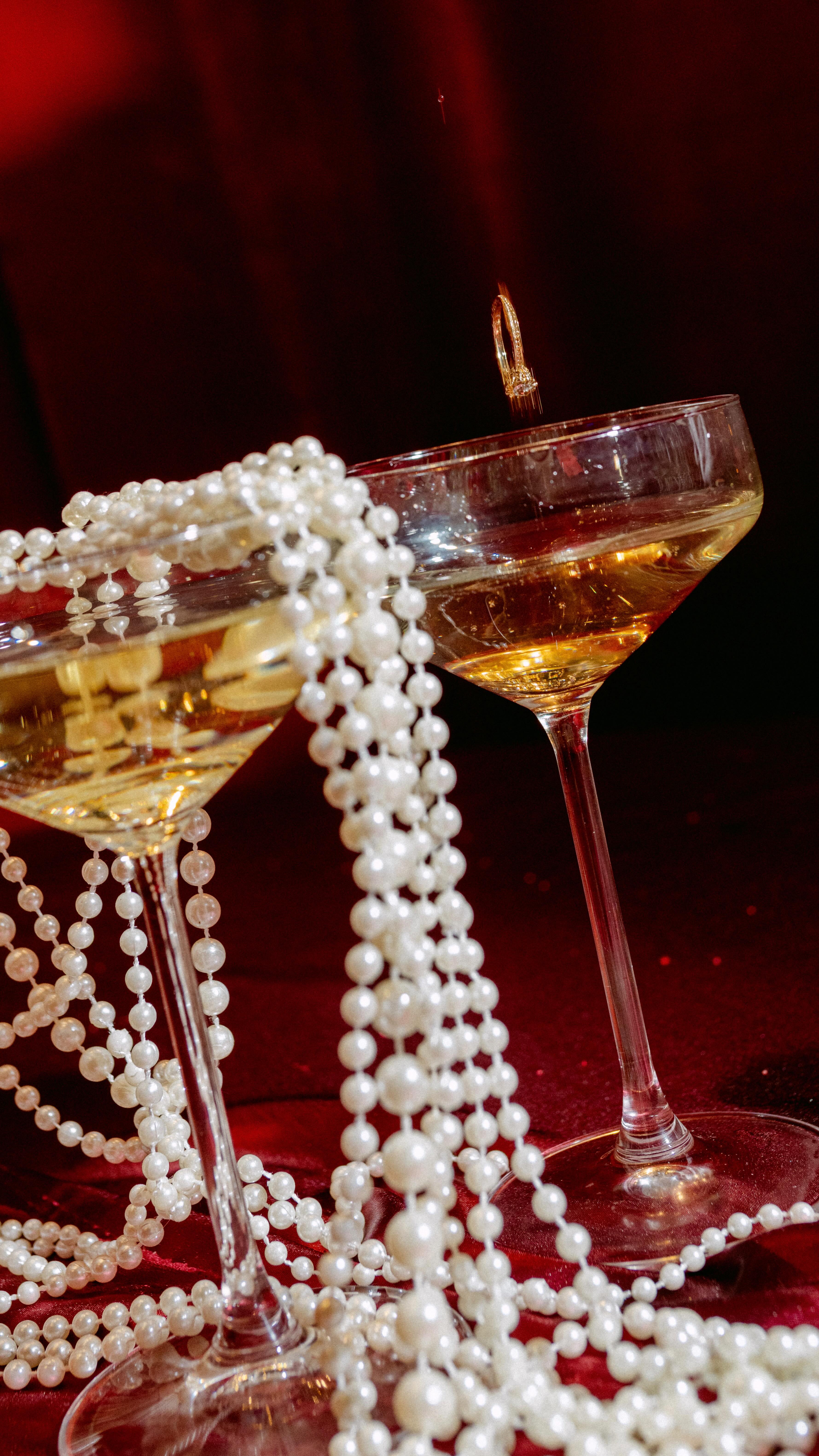 I’m so excited to be photographing again in the beautiful love rooms by MELLIE TREATS 🤍✨
These dreamy sets are perfect for love-oriented photoshoots, and I’ll be there the whole month of February in Enschede to capture your story 📸
Perfect for:
🤍 Couples & families
🤍 Best friends
🤍 Valentine’s & Galentine’s
🤍 Pre-weddings
🤍 Surprise engagements
🤍 Brands in need of romantic, editorial content
Would you like to have photos taken in their studios? 🤍
DM @paola.s.weddings to book your love shoot
or @mellietreats for info about the rooms & packages ✨