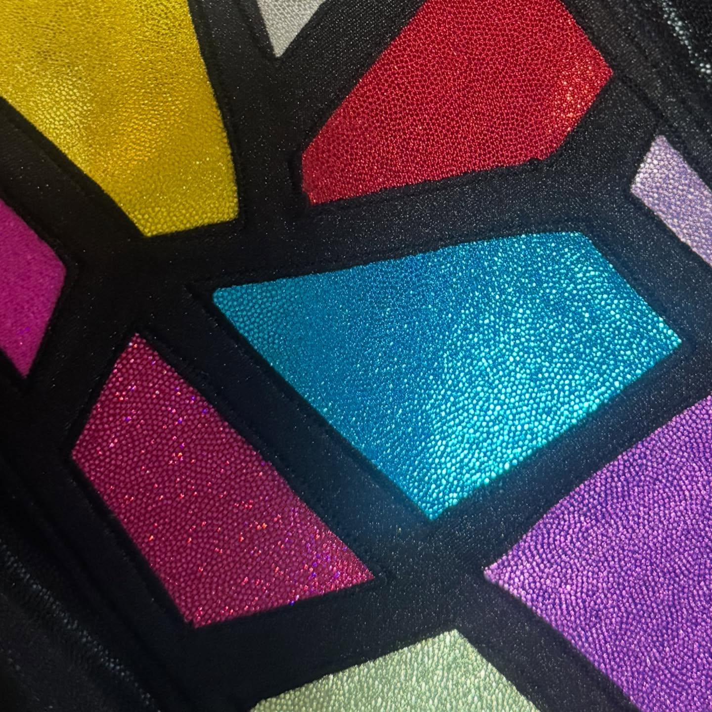 Another sneak peek this one I enjoyed seeing finished 🔥🔥💜😍