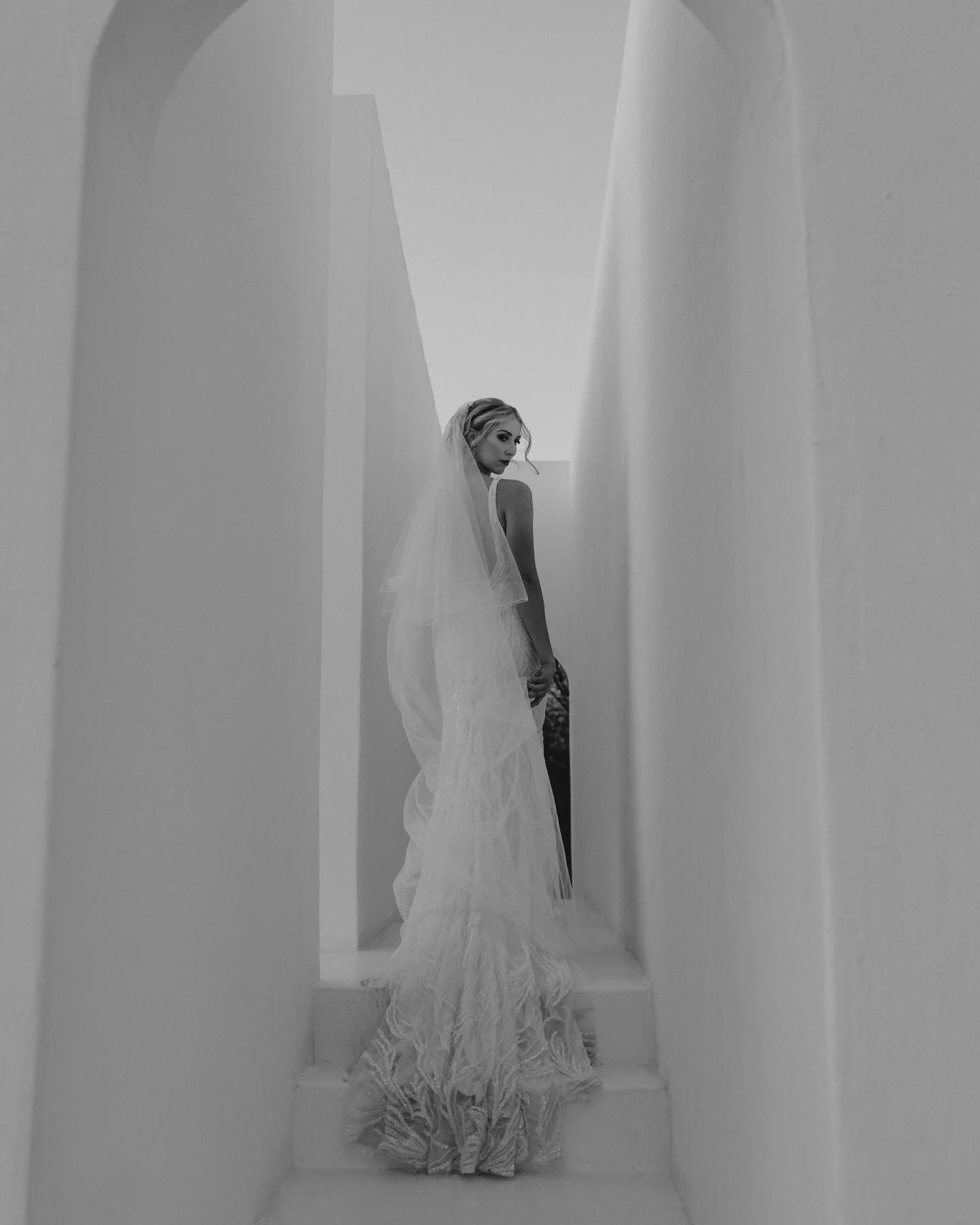 Hello 2025.....
We are extremely excited to start this year. We have amazing weddings coming up.
We are currently editing up a storm to finish off our 2024 season.