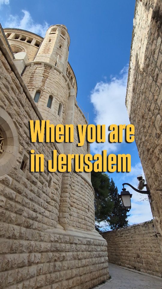 When you are visiting Jerusalem, something just look up! You will see things in a different way! Contact me to book your private Tour in Jerusalem on your next trip to Israel!
#israel #tourguide #visitisrael #jerusalem #privateguide