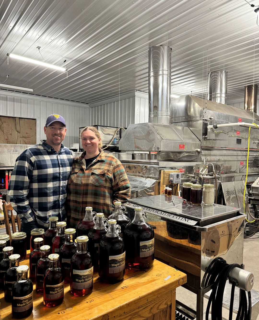 Countdown to Mountain State Maple Month in Pendleton County 🍁 From steaming pans and small-batch bottling to maple candies and a local distillery experience 🥃 these stops are full of maple goodness 😋 Mark your calendars now - the sweetest season starts February 21st!
#pendletonrocks #almostheaven