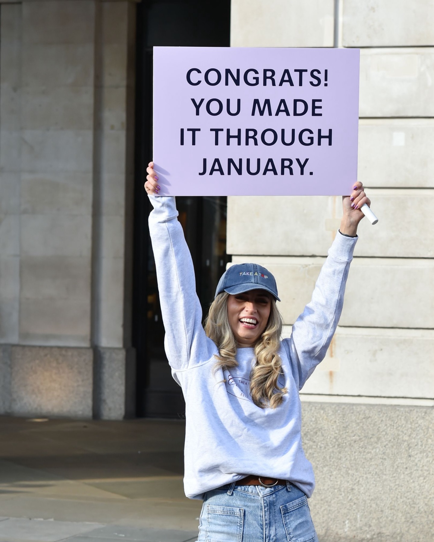 January 2026.
🪂
Finding pockets of light, magic in small containers, the Artist Way meet-ups, the witch and her craft, ‘she was on my manifestation list”! Shooting in London, many cups, big feelings and ideas shared, London is always a good idea. Mini dates with my mini humans, many visual stories created, seen, creating with friends, building dreams, light catcher, soul healing…
🪂🎨📸
Tears, mild panic while reading the news, mild panic about the future, laughing over stupid jokes, call a sister down in Latin America, voice note a friend, then regrets it (too long!) creative meetings, artist dates, self-assessment, meditation, morning pages, aquarela, long editting nights, dog cuddles, children tantrums, dinners, washing ups, yellow walls, orange frames, snow, rain, stranger things, sun, snow… and all the life in between.
Fé = Faith.
How was your January?
♥️♥️🪁♥️♥️