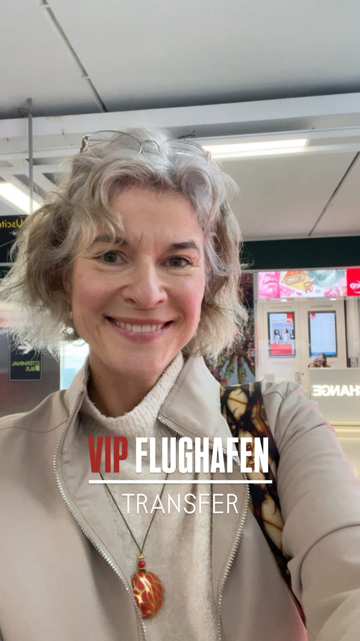BEI MIR BIST DU VIP - Du reist mit mir durch Sizilien? Dann sollst du dich sicher und bestens aufgehoben fühlen.
Für einen entspannten Reisestart hole ich dich persönlich am Flughafen ab.