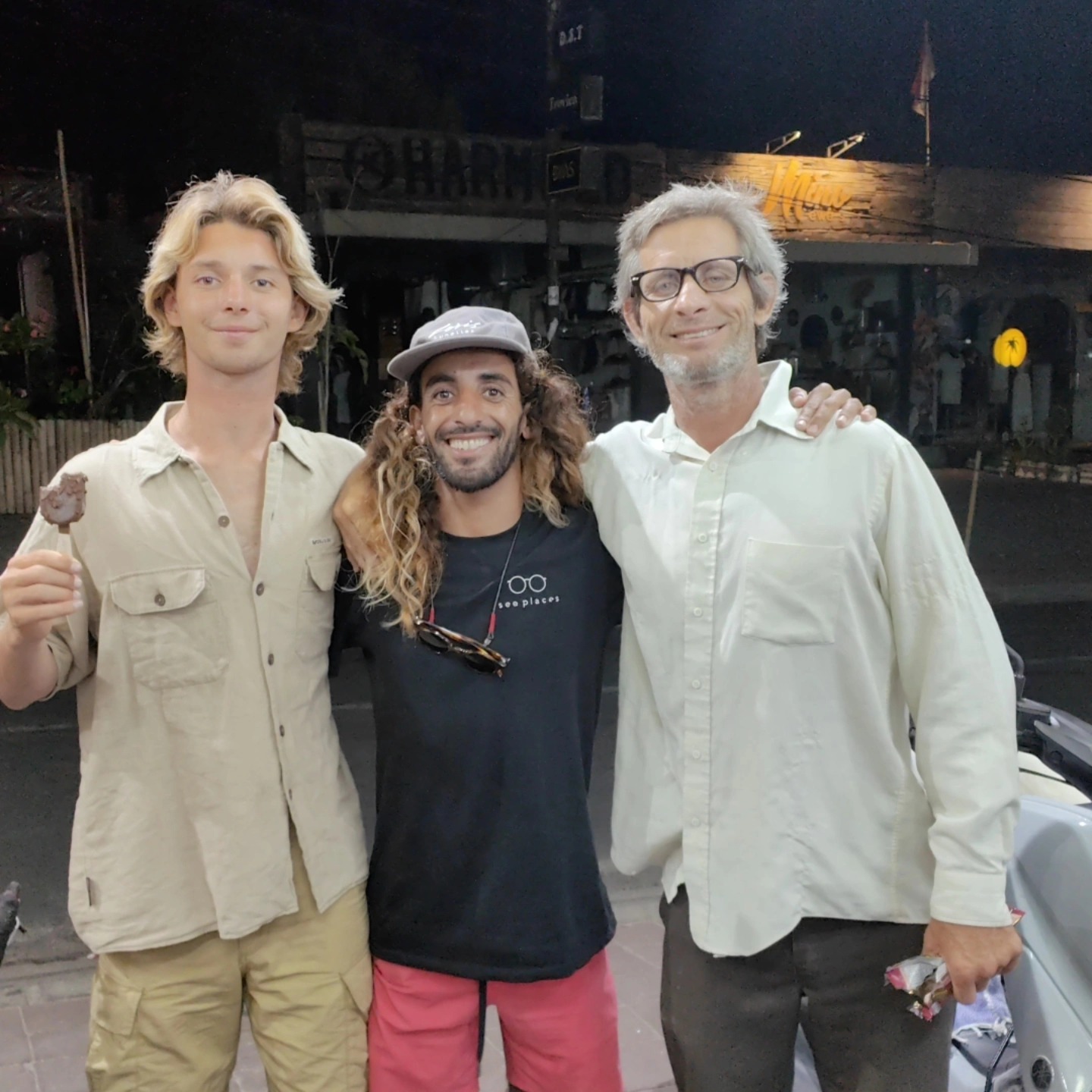 Absolute legends!!
#surfing #surfhousebali #happines #life #surfschool #uluwatu #bali