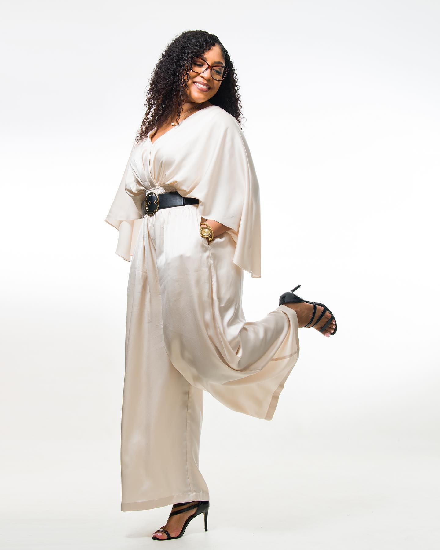 Enjoying, appreciating and celebrating who and where I am at this point in time.
Happy Birthday to me and Happy Easter to you! 🥂