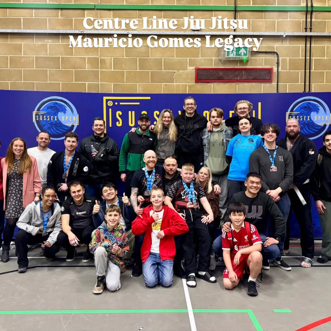 Well done all of the Centre Line teams; Worthing, Hove & Lewes, at the @sussex_bjj_open today! There were so many amazing performances today. Kids & adults alike, everyone outdid themselves. Great support as always from the sidelines. What a team! Proudly repping @mauriciogomes.bjj Legacy Team 🙌
Congrats to @youne_jitsu @bexflowersnabi & team for running this stellar comp for the community 👏
#mauriciogomeslegacy #centrelinejiujitsu #centrelinebjj #worthingmartialarts #kidsbjj