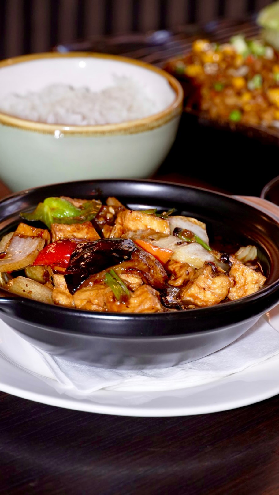 Ease into the weekend with a relaxed and flavourful Friday meal at The Malaya Classic😋Whether you’re taking a break from the workday or catching up with friends, enjoy our signature Malaysian classics, freshly prepared and full of comfort!
Slow down, savour every bite, and let the Friday feeling begin. 🍽️
Visit our website (link in bio) or call us at 01216224559 to book now.
📍The Malaya Classic, 1st Floor, The Arcadian, 70 Hurst St, Birmingham B5 4TD
.
.
.
#TheMalayaClassic #halalbirmingham #brumfoodie #birminghameats #birminghamrestaurants