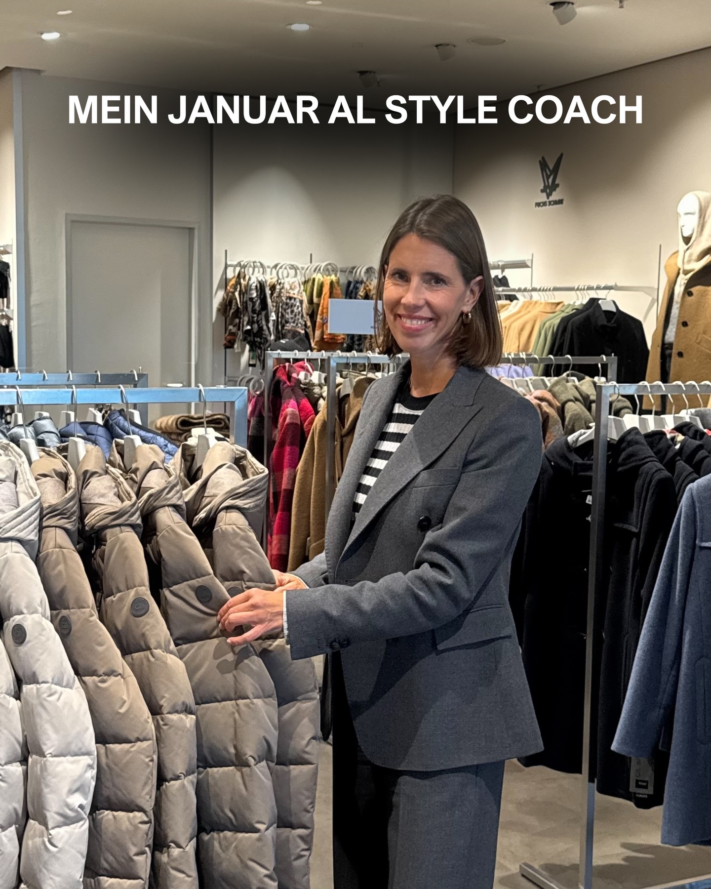 Mein Januar als Style Coach
Der Januar war voll mit Style Coachings, Kleiderschrank-Checks und Sale-Shoppings – ich liebe diesen Start ins Jahr, weil viele Kundinnen ihn nutzen, um ihren Stil neu zu sortieren:
Was passt wirklich zu mir? Was will ich ausstrahlen? Was darf gehen?
Diese Klarheit macht im Alltag so viel leichter.
Und es geht spannend weiter: Im Februar warten neue Projekte, u. a. ein Styling-Workshop für Longchamp. Darauf freue ich mich sehr und nehme euch mit hinter die Kulissen.
Wenn ihr euren Stil dieses Jahr auch auf ein neues Level bringen möchtet: Jetzt ist ein guter Moment. Meldet euch gern – ich begleite euch dabei.
Wie war euer Januar?
Eure Katrin 🤍