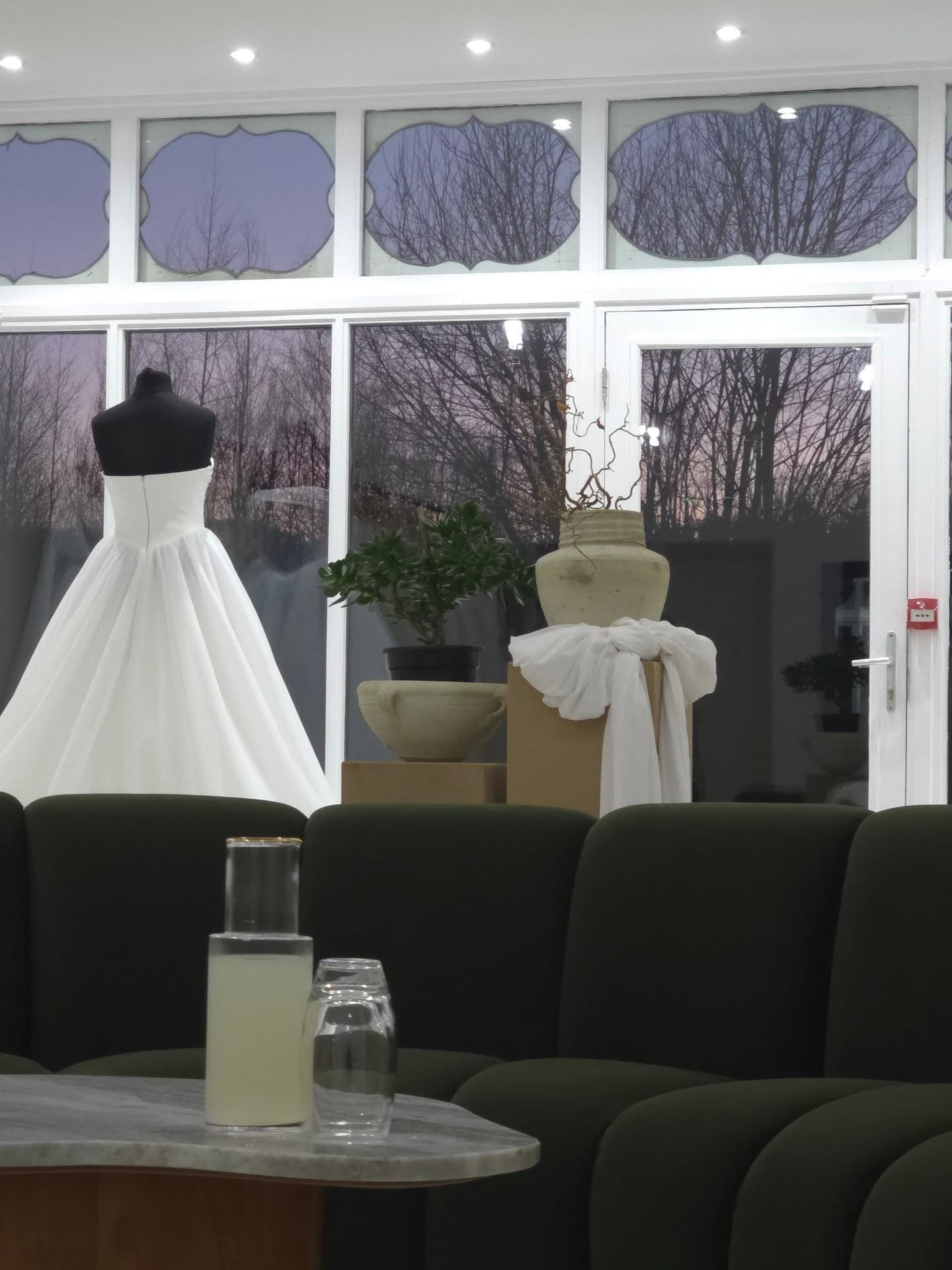 Did you know?
We’re open late on Mondays & Wednesdays for evening bridal appointments.
Because finding the one should fit your schedule too 🤍
Book your evening appointment today via the link in our bio.
📞 01724 645 058
📱www.elizabethkatebridal.co.uk
📧 hello@elizabethkatebridal.co.uk
📍128 High Street Crowle DN17 4DR
#BridalAppointments #ModernBride #WeddingPlanning #BridalBoutique #EngagedAndExcited