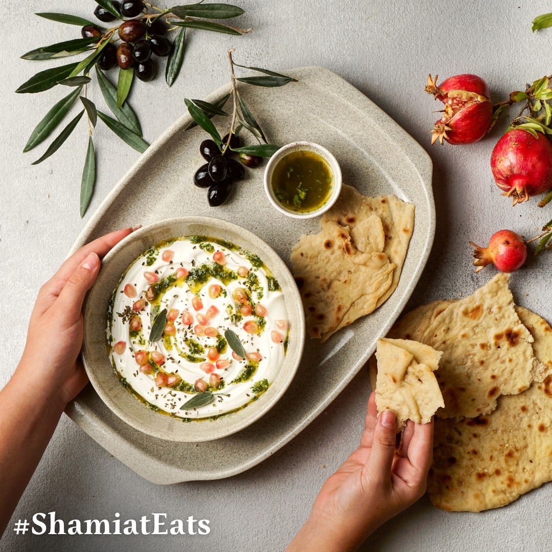 Dive into the creamy goodness of our Labneh Dip, a timeless favourite that always hits the spot! 😋✨
#ShamiatEats #Labneh #Melbourne #Northcote #MelbourneRestaurant #Restaurant #SyrianFood #ArabicFood #mediterranean #lebanesefood