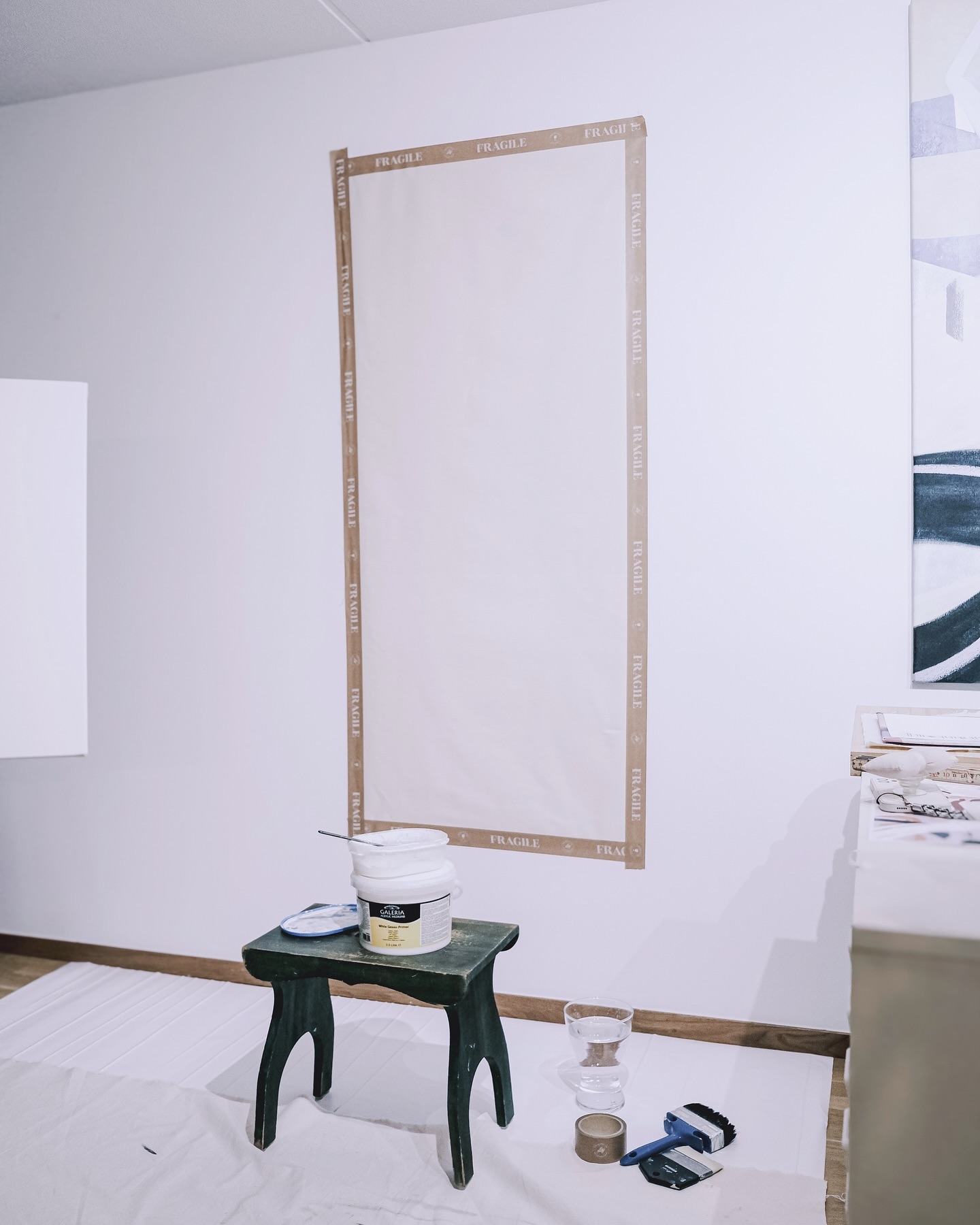 ⠀
First gesso coat of the new year ••
새해 첫 젯소칠
⠀
⠀
⠀
⠀
⠀
⠀
⠀
⠀
⠀
⠀
⠀
⠀
#newworkinprogress #wip #studiodaily #abstractartist #abstractpainting #contemporaryartist #originalartwork #wallart #artdecointerior #artcollector #artinterior #homegallery #abstraction #abstrakt #abstraktkonst #koreanpainter #koreanartist #추상 #추상화 #추상화가 #suyeonseo_art #artistsuyeon