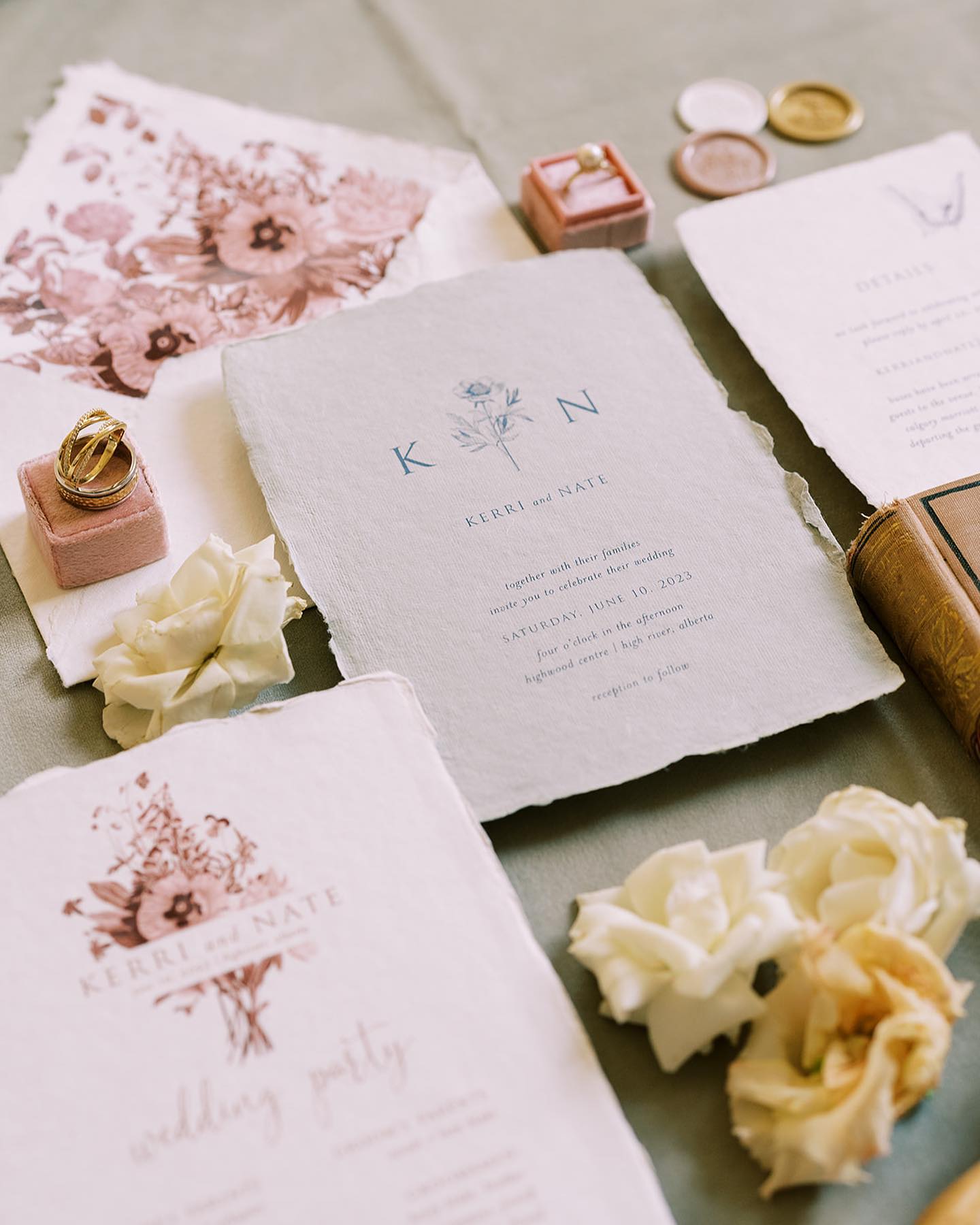 We had a wonderful time creating and shooting this beautiful spring theme wedding style!! Can’t wait for Spring!!!
#panacheinvitations #paperpanache #yycstationery #springwedding @megansawchukweddings @heather_johnston_creative @orangetrunk @littledaisyflorals @highwoodcentre @durandbridal @shimmerandglowmakeup @mikklowes @adx_diamonds @jaihoaccessories @modernrentals.ca @studiohaven__ @megtseitz @gingerandspicecakery