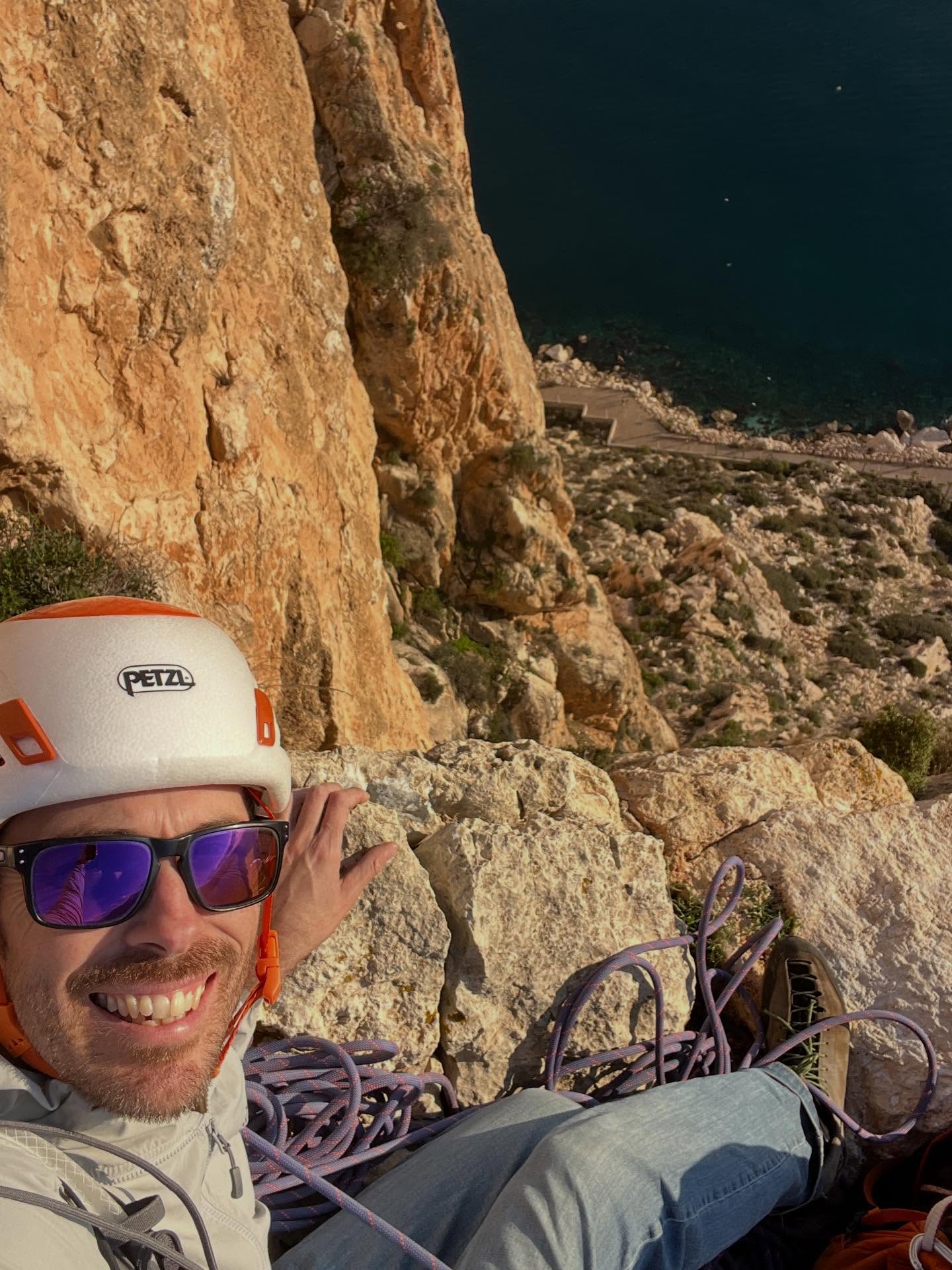 For pretty much a year now I’ve worn a helmet on every single trad and sport route I’ve done, except one.
I didn’t used to. Trad, yup almost invariably. Sport, nope, almost never.
Modern helmets, if you get the right one, are pretty comfy. They’re so much lighter than when I first put one on in the ‘90s and yeah, they’re better looking too. Whilst all my recent helmets were top of the range types, I still knew I was wearing one but that changed with the Scirocco. For me there is now absolutely no downside. It’s light, that’s a given, it looks decent imo but there’s two standout things about it…
Firstly the shape at the front, because of the shape when you look up you don’t see the rim. Sounds silly but try it with yours, to me this is actually really important, I didn’t know it would be and I just assumed it was marketing bs but I’m sold.
Secondly the fit. I just do not feel it once it’s on. No lie, I just don’t.
Downsides… the price, yup, expensive and the size, on my massive head I can’t fit a hat underneath it.
@petzl_official gave me this helmet (massive thanks 🙌) but you shouldn’t buy this because I say I like it. Just because it’s the best helmet for me, doesn’t mean it will be for you. My Black Diamond Vapor is brilliant too, it just doesn’t fit ME, quite as nicely but it does fit over a hat.
Go in to a decent shop like @outside.co.uk and try everything on.
I just got to the point where I can no longer see a single downside to wearing a helmet on every route. Even on a steep route where I’m unlikely to hit my head, why not? Sh1t happens! Ever seen a quickdraw clip snap? I hadn’t until this trip.
That one route I didn’t, I forget my helmet. You could say I shouldn’t have climbed but I made a considered judgement based on over 25 years of climbing experience and did.
If you’ve got a good reason not to wear one please let me know!