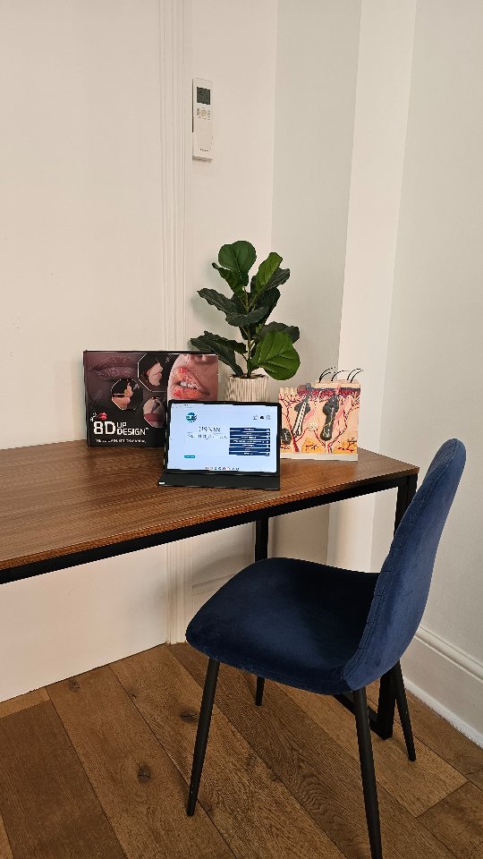 🎉We’re excited to introduce Treatwell booking platform 💆♀️ at US:KIN Aesthetic Clinic!
Booking your favourite treatments is now easier than ever — anytime, anywhere 🌍
🕑Fast. Easy. Stress-free.
Your glow-up is just one click away✅️
Don’t forget to download the Treatwell app to book your appointment 📲
#uskinaestheticclinic #skincaregoals #dermatologynp #bookontreatwell #selfcarestartshere